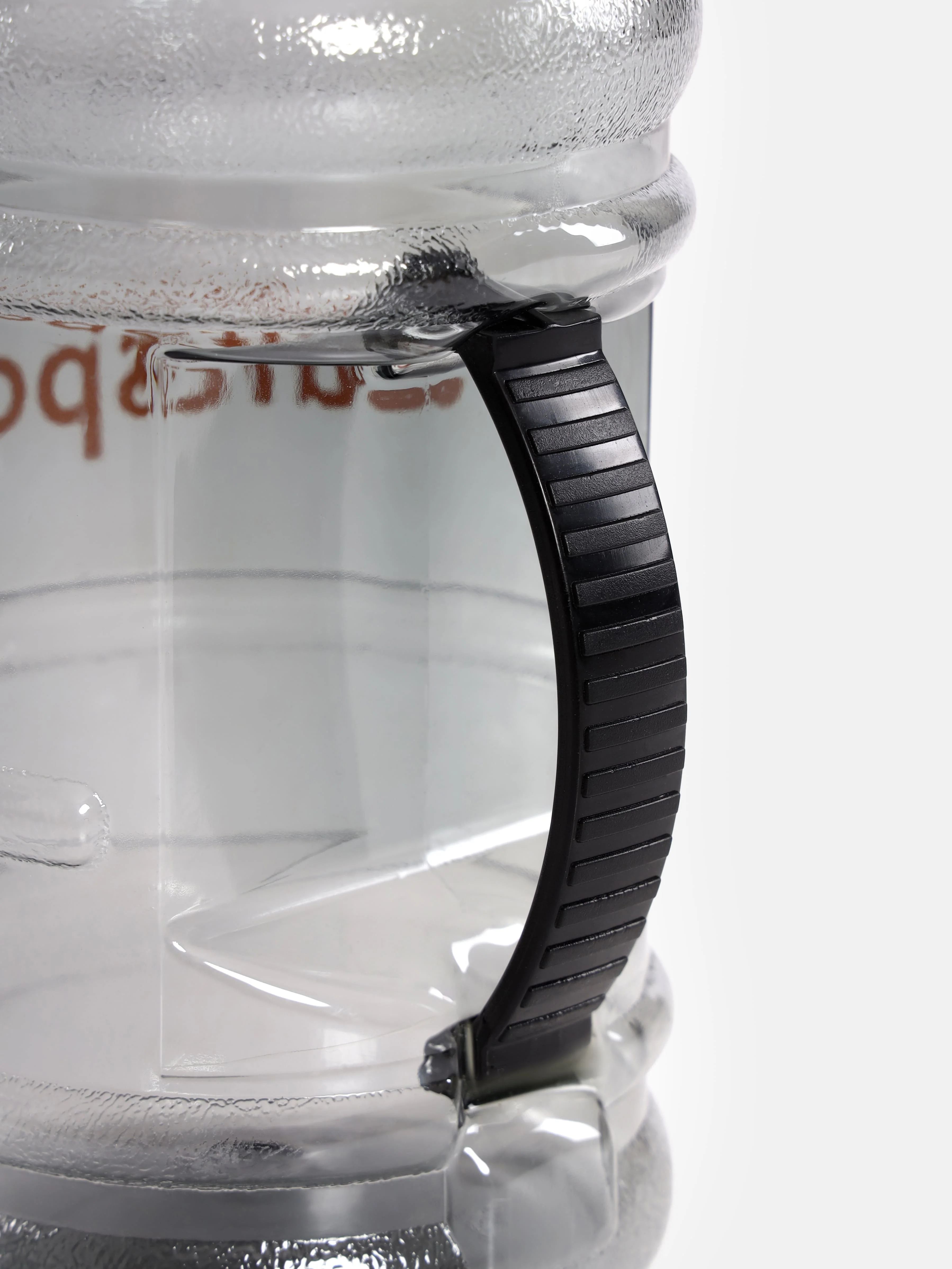 1.5 ltr Spill Proof Flip Top Shaker with Blender Ball - Image 6