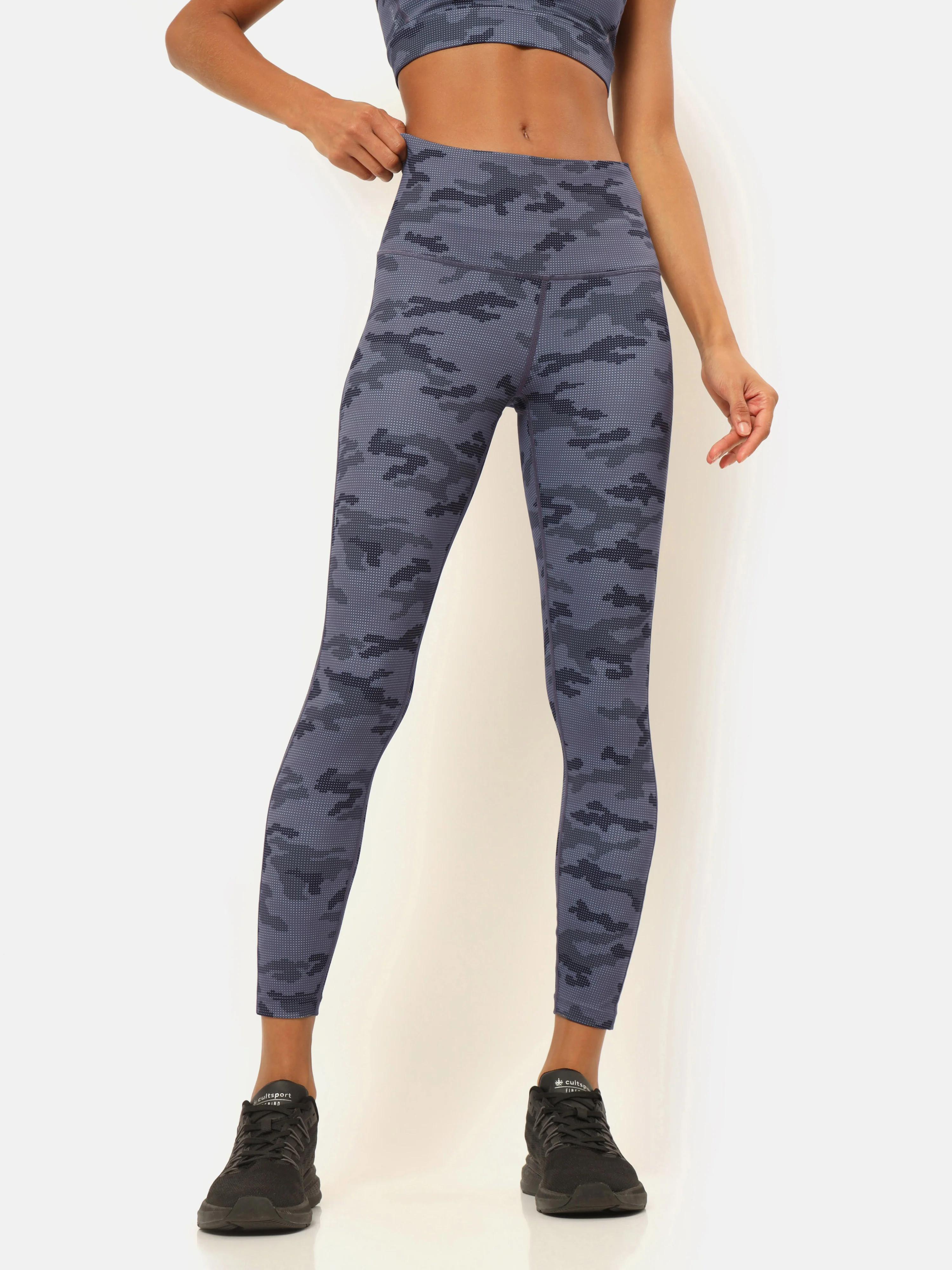 AbsoluteFit Camo Print Tights - Image 6