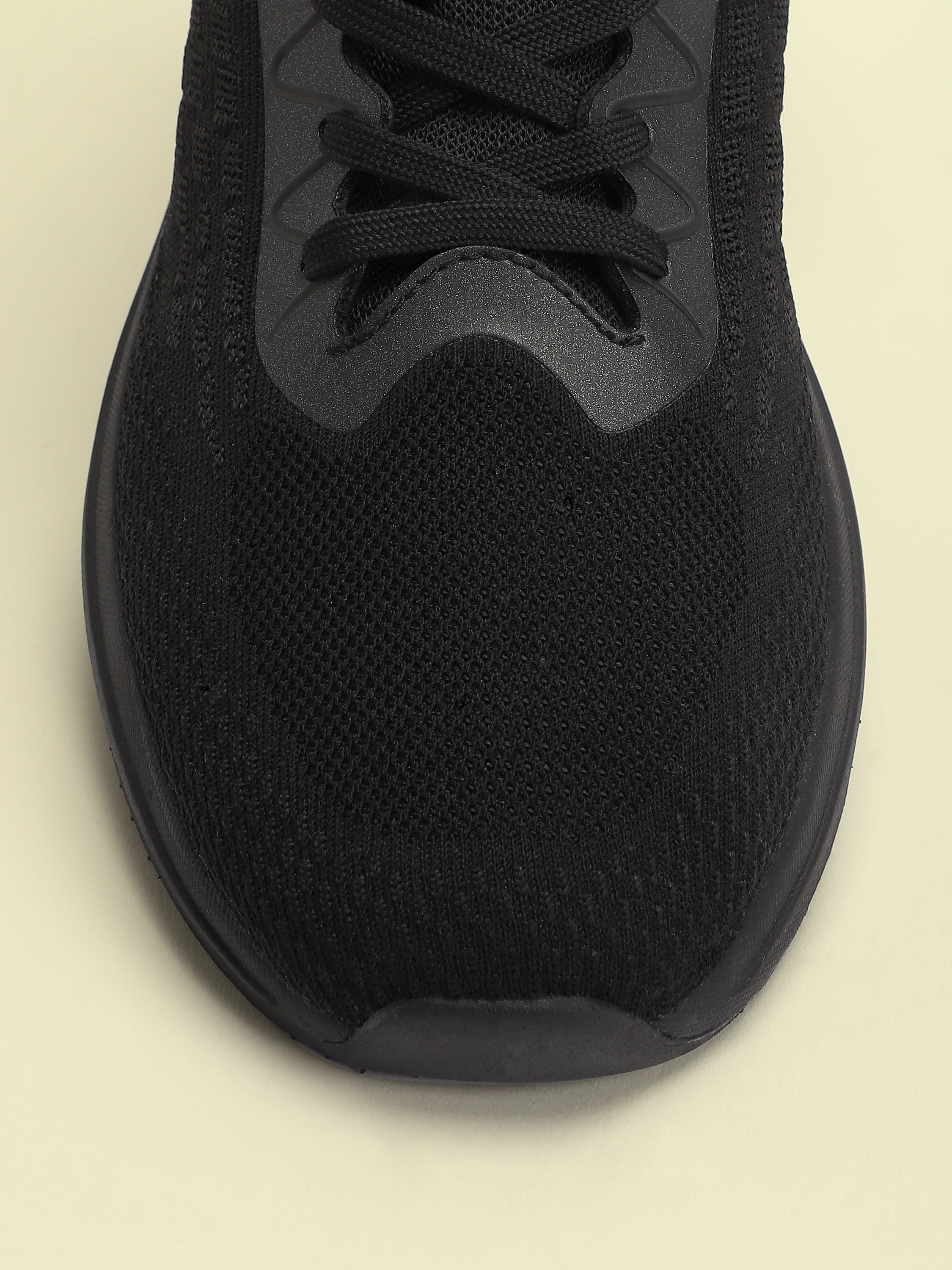 cult Active Men Running Shoes - Black - Image 7