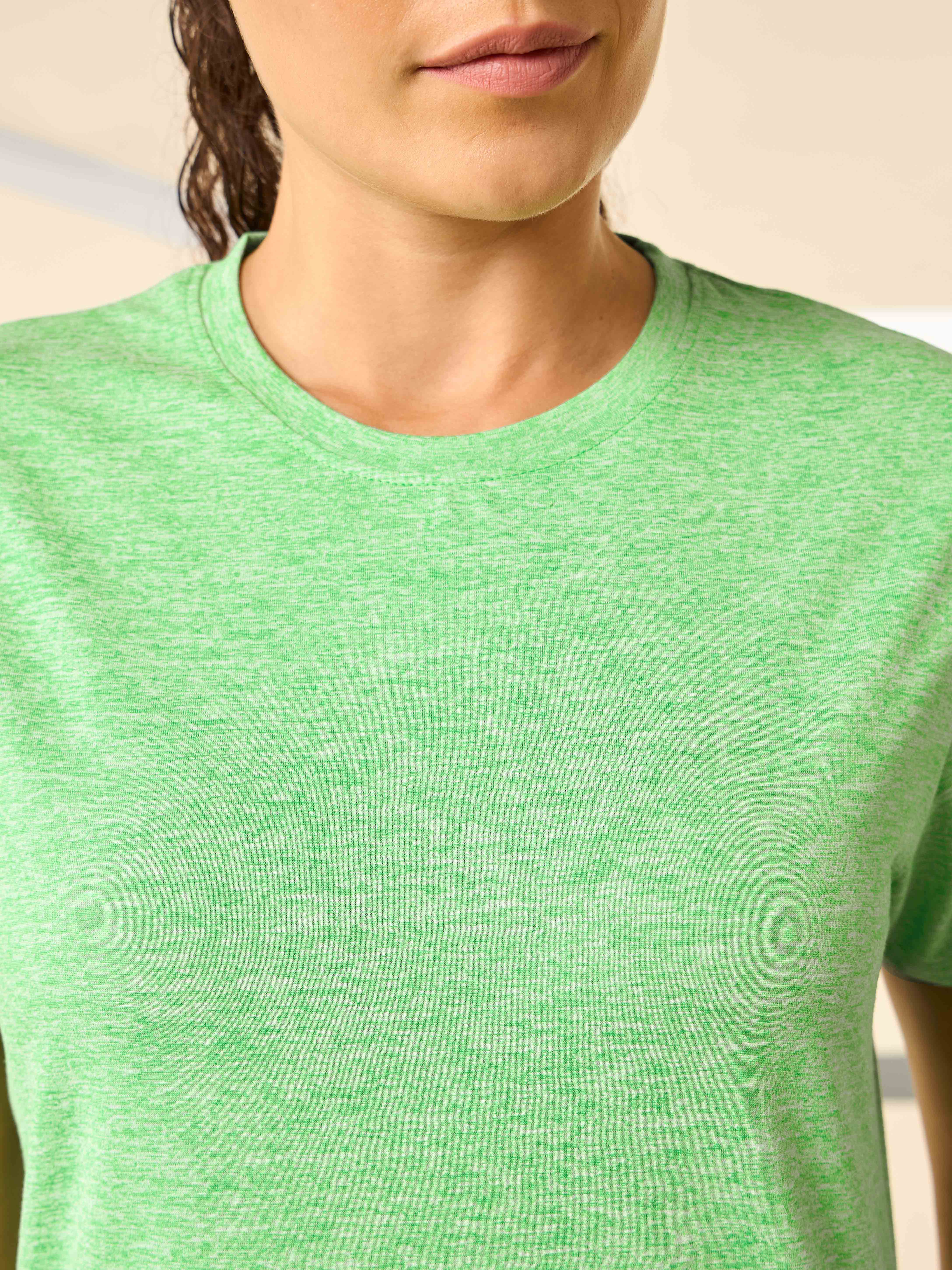 Women's All Day Workout Green Comfortech T-shirt - Image 8