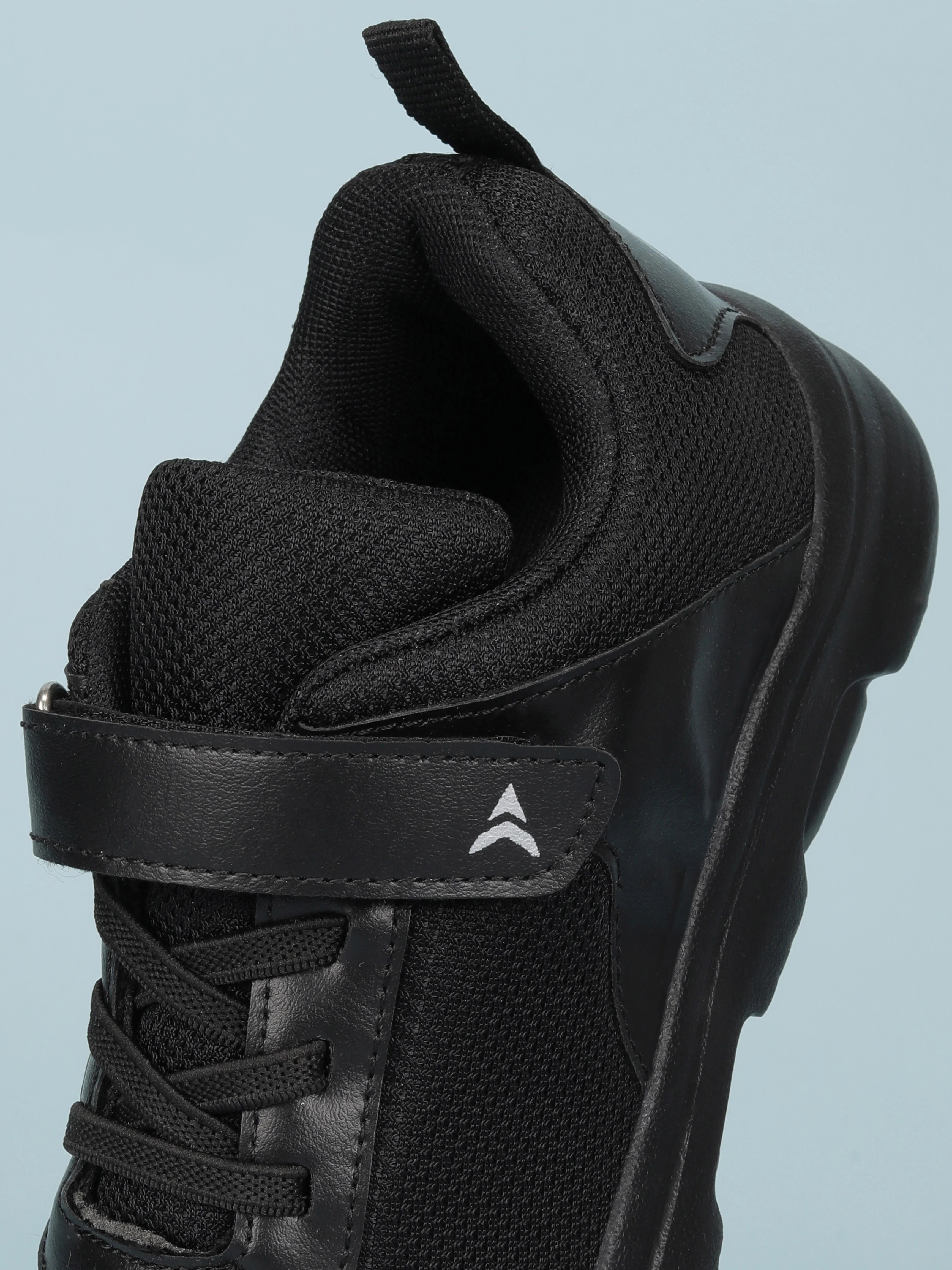 Avant Kid's Unisex PlayDash School Shoes - Black - Image 8