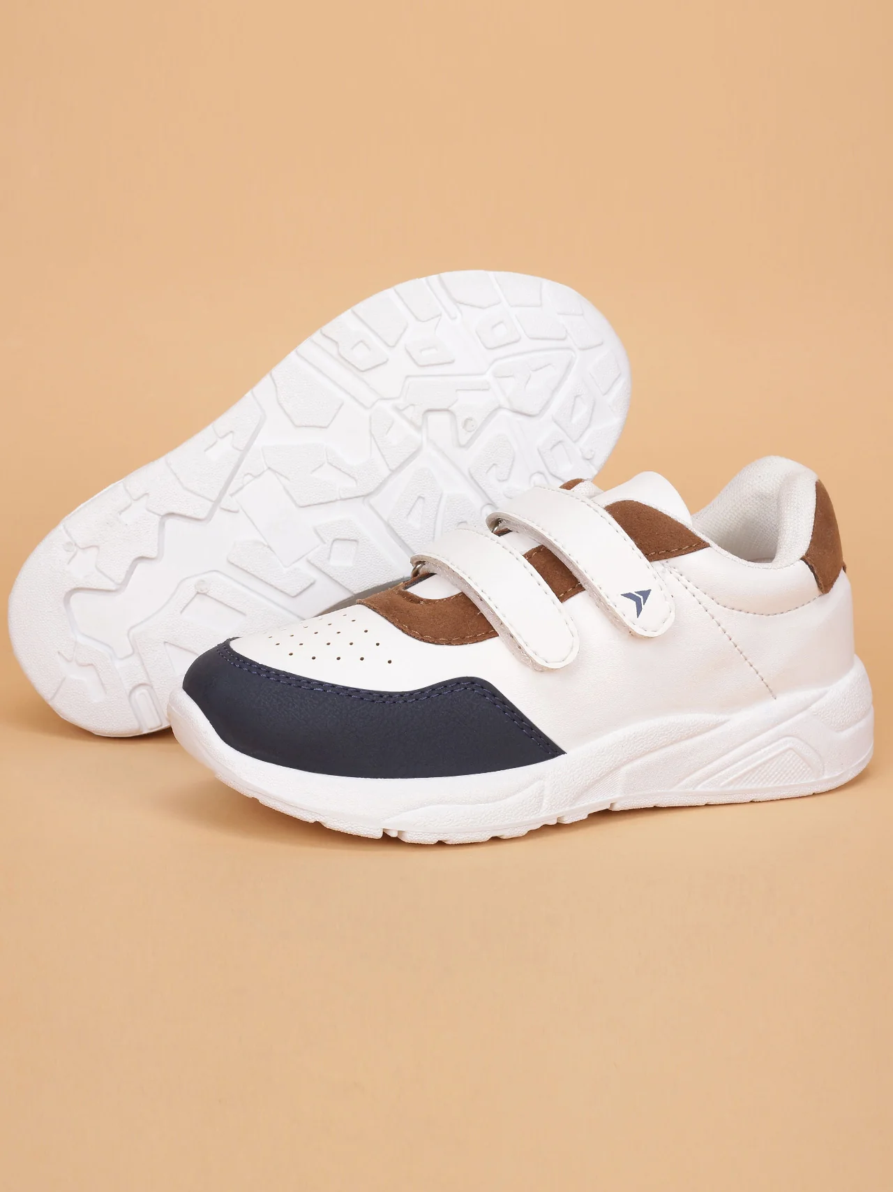 Avant Kids VeloX Sneaker - White - Image 7