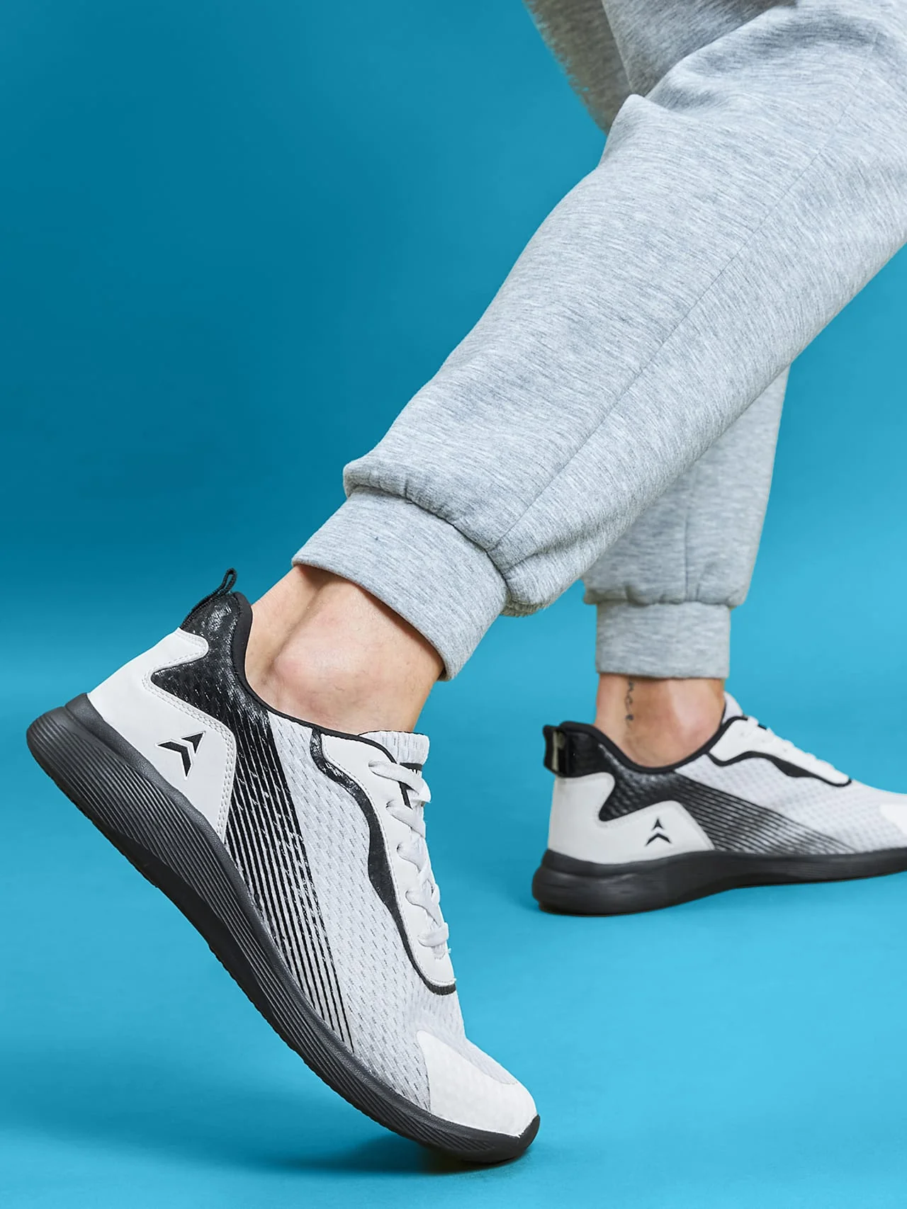 Avant Men's Alpha Sports Shoes-White/Black - Image 9
