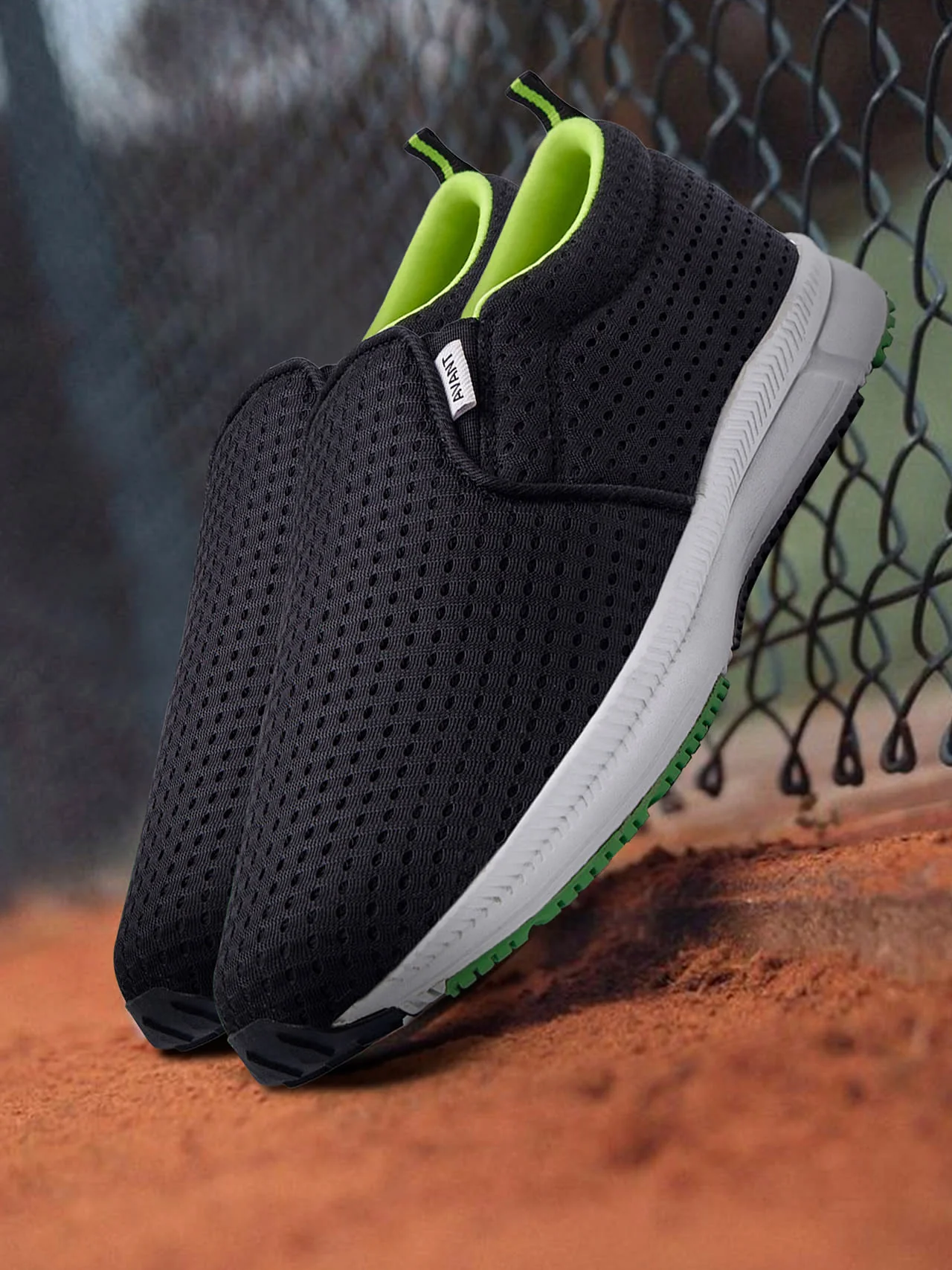Avant Men's Bolt Slip-On Training Shoes - Black - Image 3