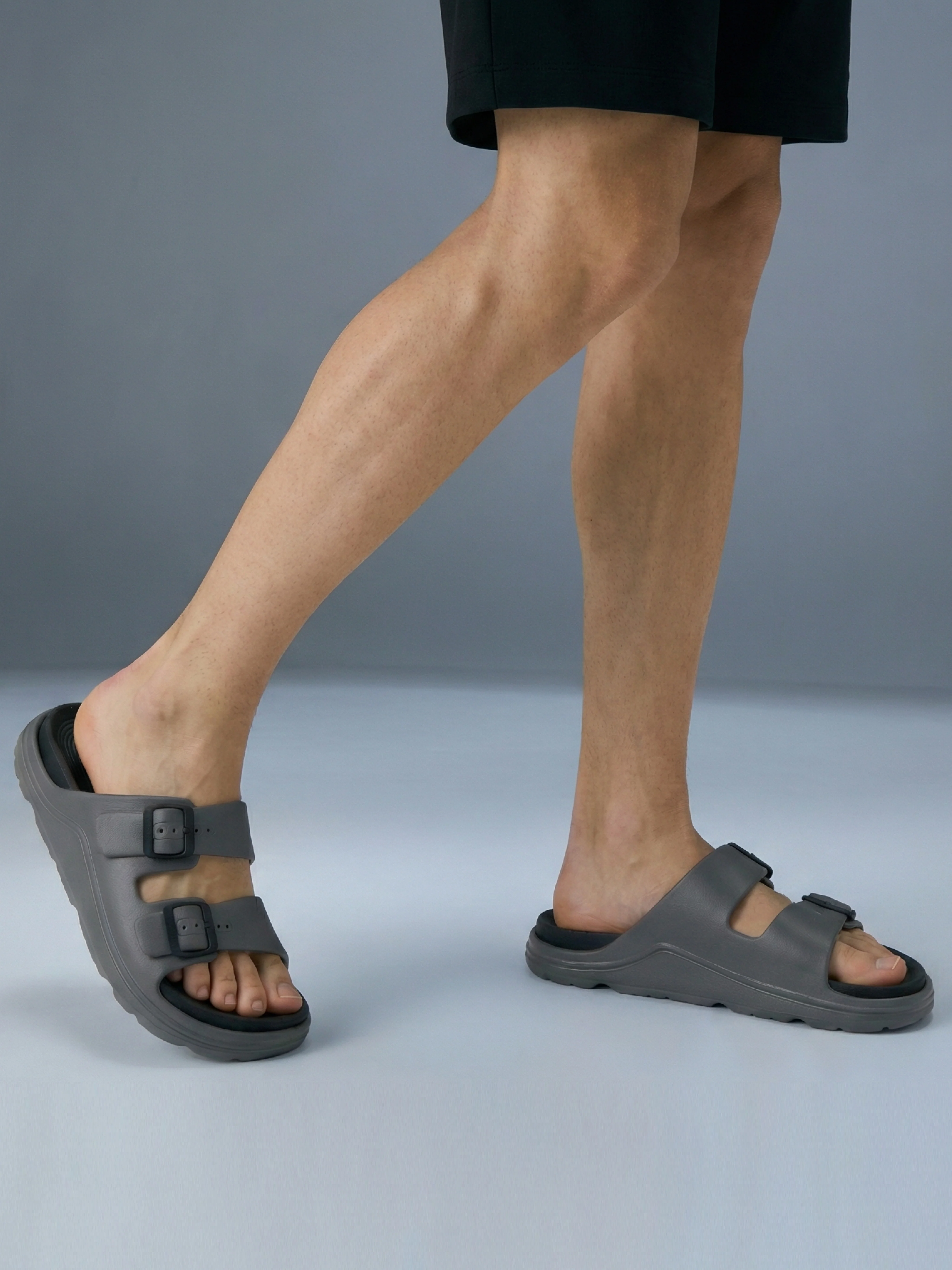 Avant Men's BuckleStride Sliders - Grey - Image 2