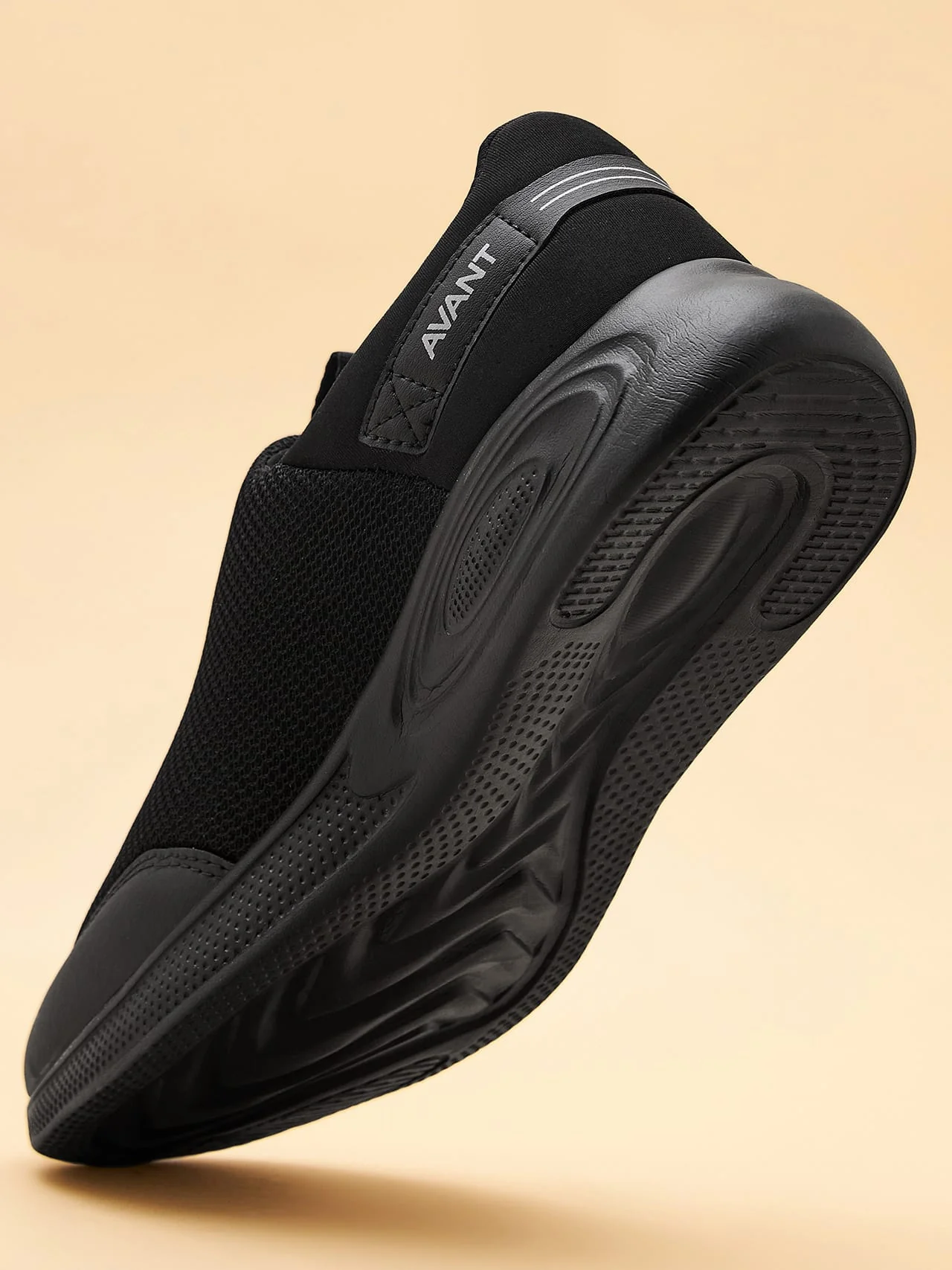 Avant Men's Comfit Slip-On Walking Shoes - Black - Image 10