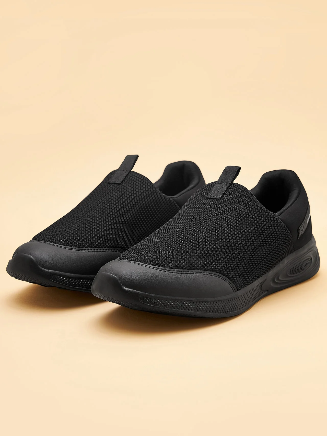 Avant Men's Comfit Slip-On Walking Shoes - Black - Image 7