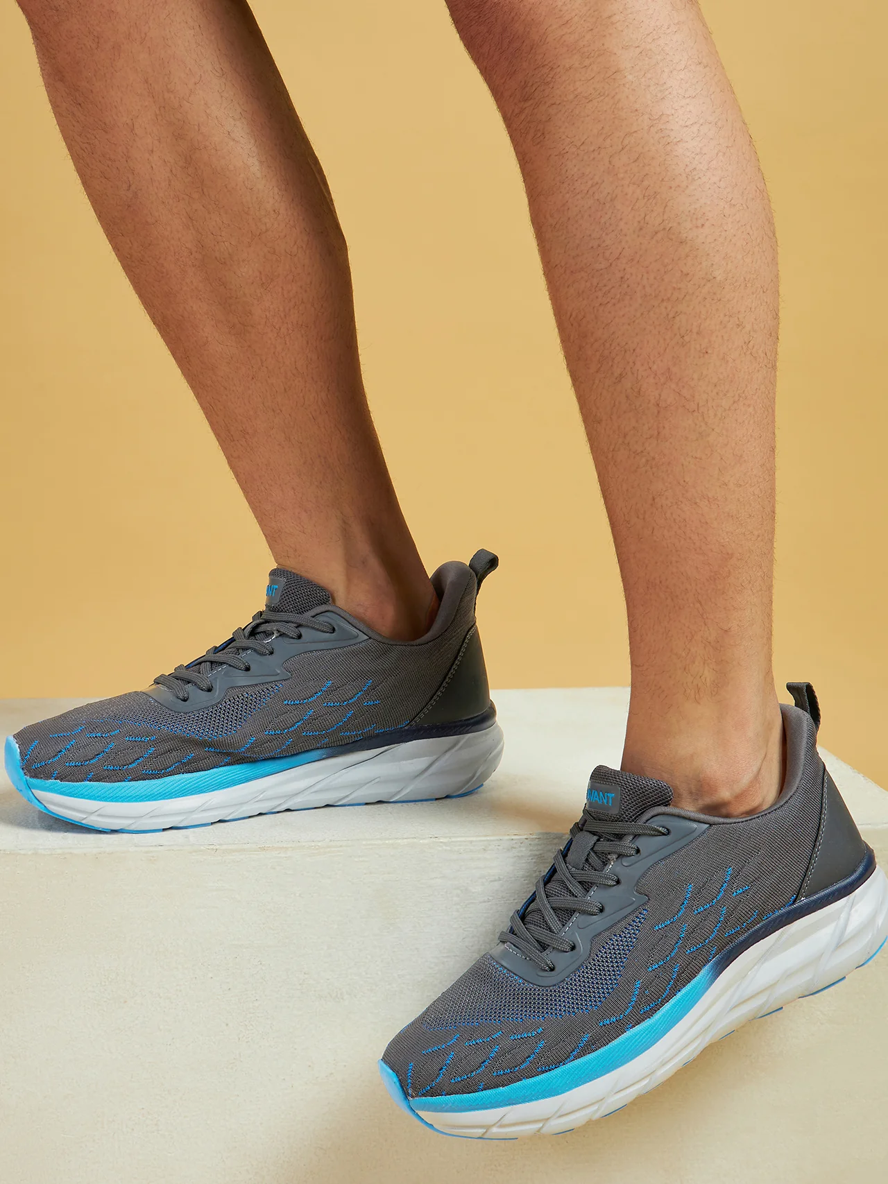 Avant Men's Cruiser Running Shoes - Grey/Blue - Image 7