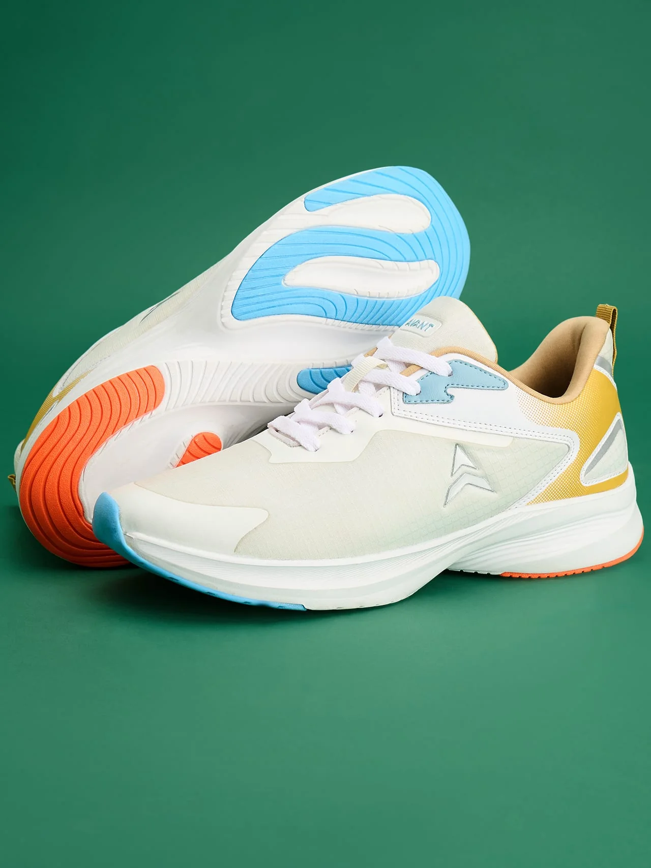 Avant Men's Delux Running Shoes - White/Gold - Image 7