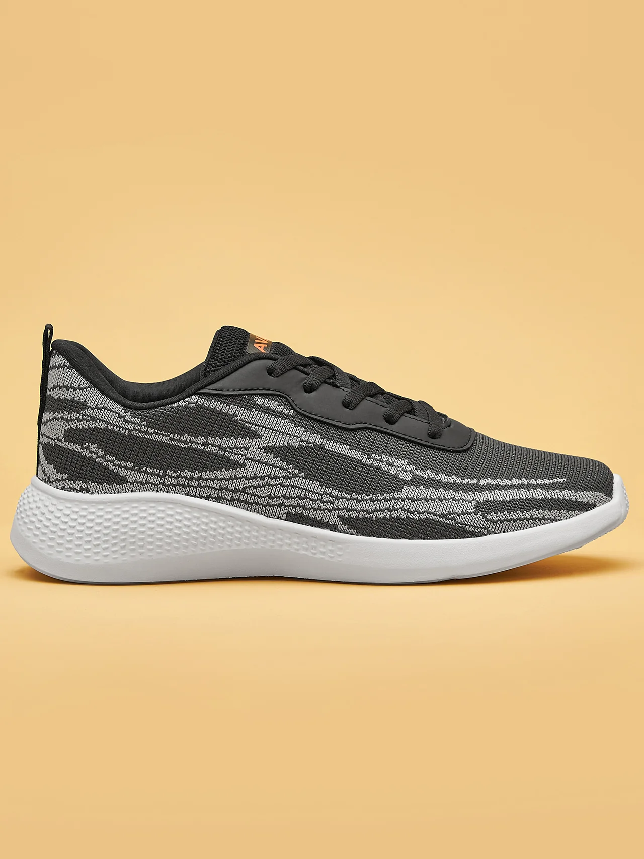 Avant Men's Dual Tone Knitted Walking Shoes-Grey - Image 3