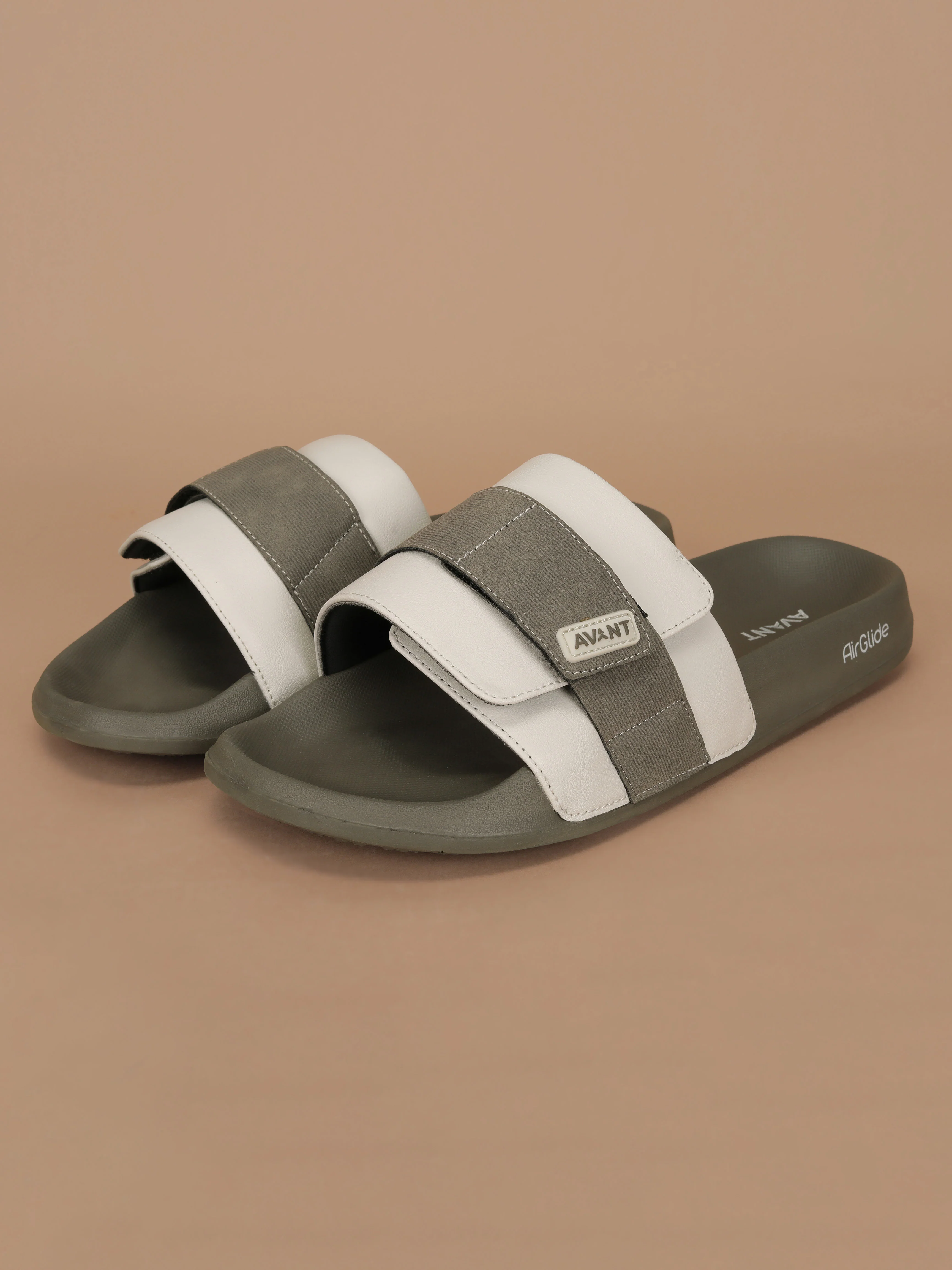 Avant Men's EasyTread Sliders - Beige - Image 11