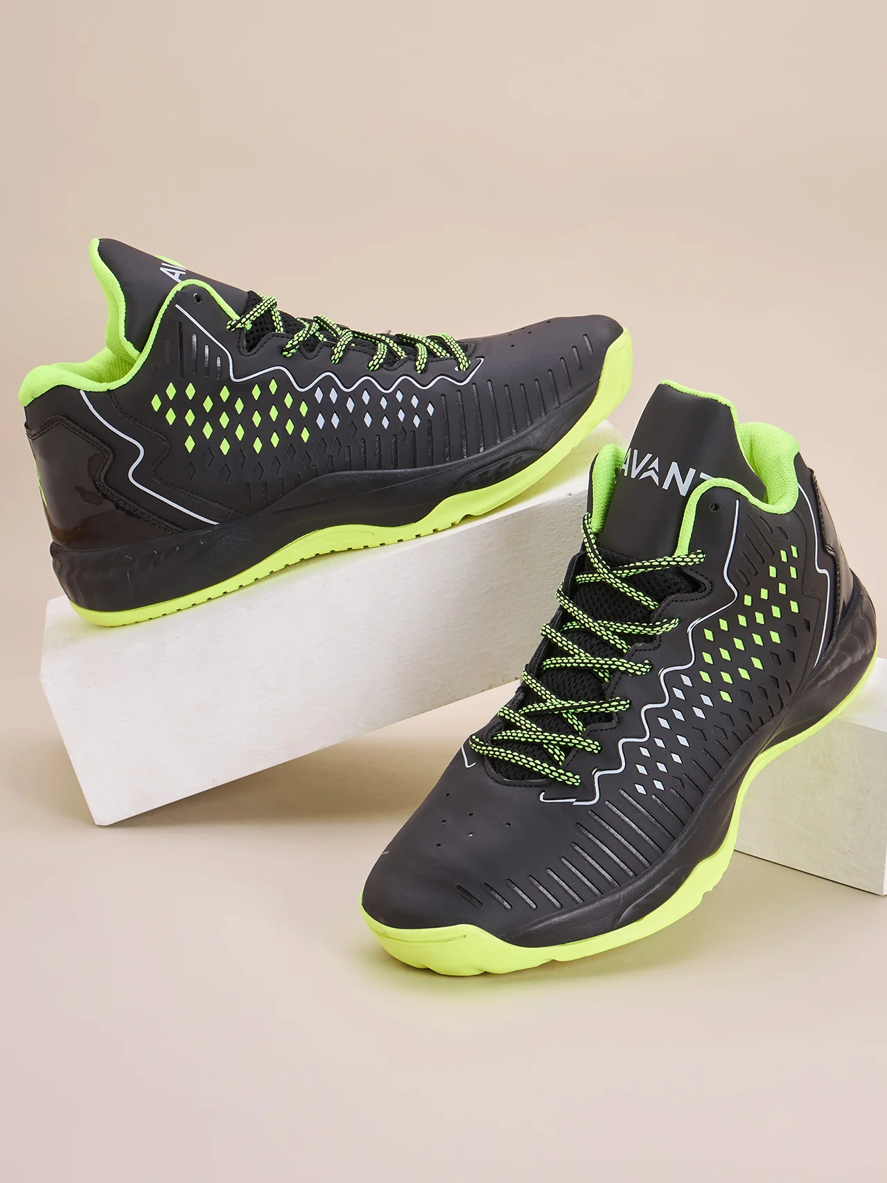 Avant Men's ElevateX Sneaker Shoes - Black - Image 3
