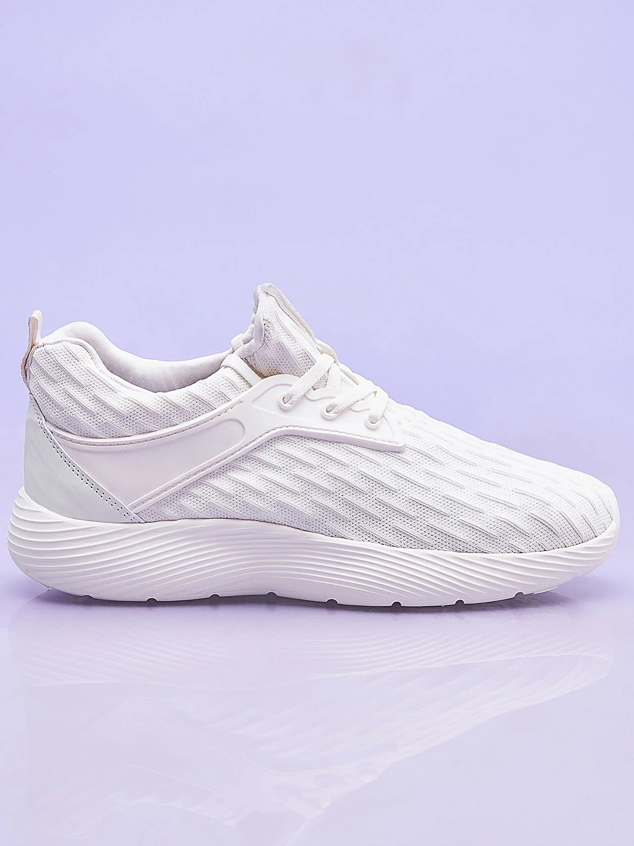 Avant Men's FeatherLite Running and Walking Shoes- White - Image 4