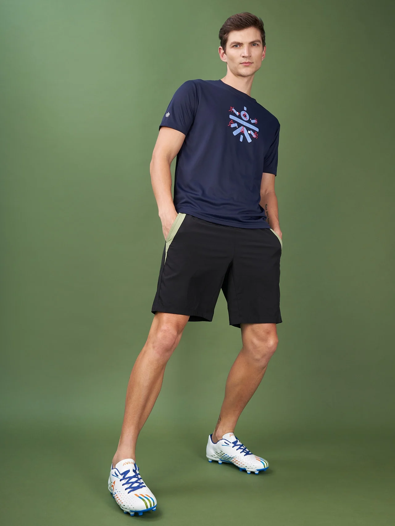Avant Men's FreeKick Football Shoes-White/Blue - Image 11