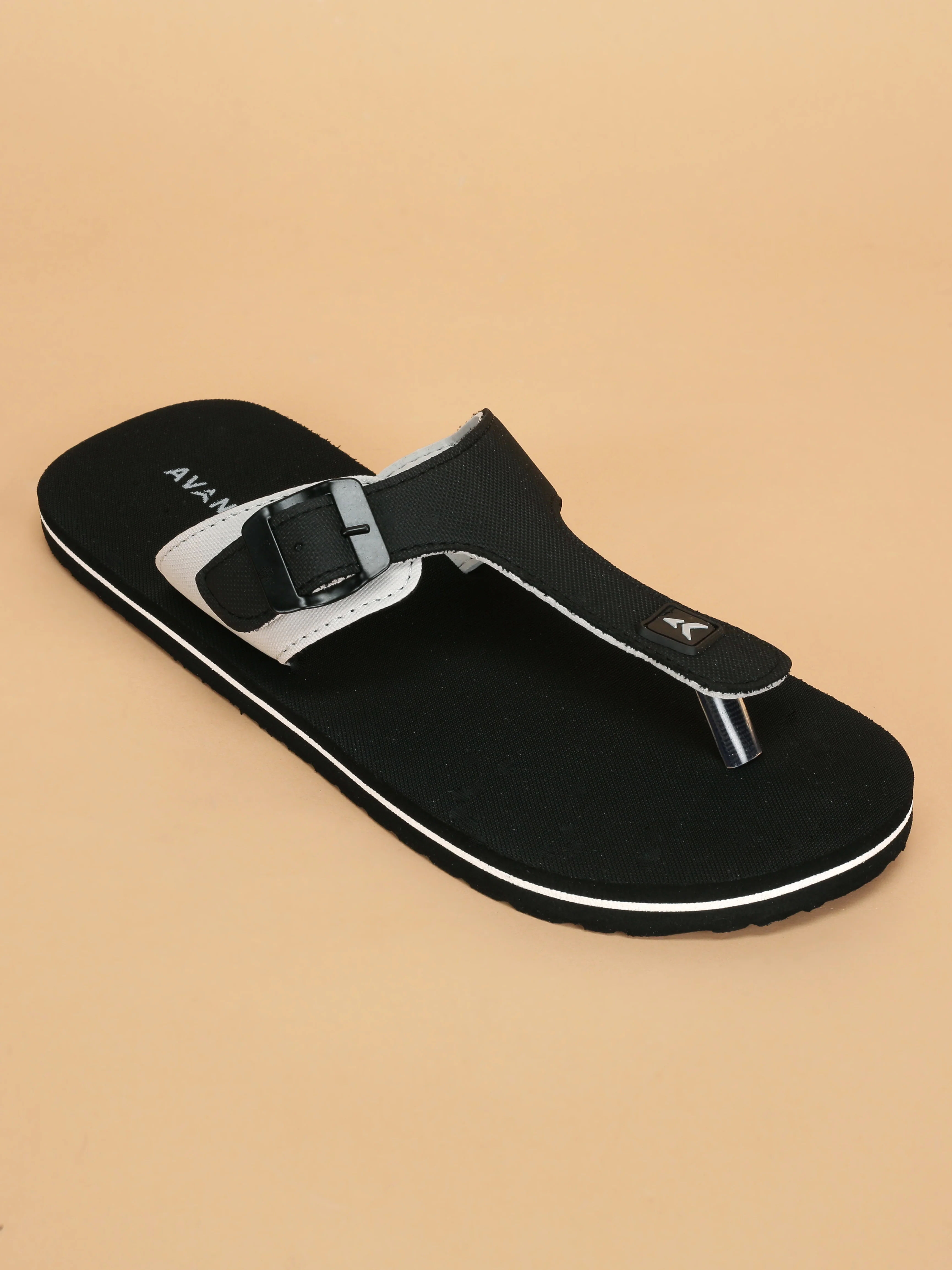 Avant Men's FusionGrip Flip Flops - Black/White - Image 2