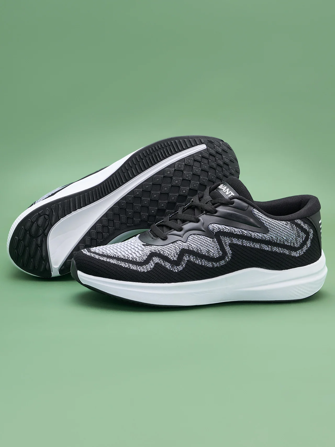 Avant Men's GripUp Running Shoes - Black/White - Image 8