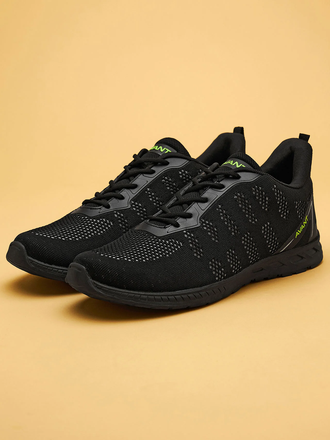 Avant Men's Hurricane Running and Training Shoes - Black/White- Black Outsole - Image 5