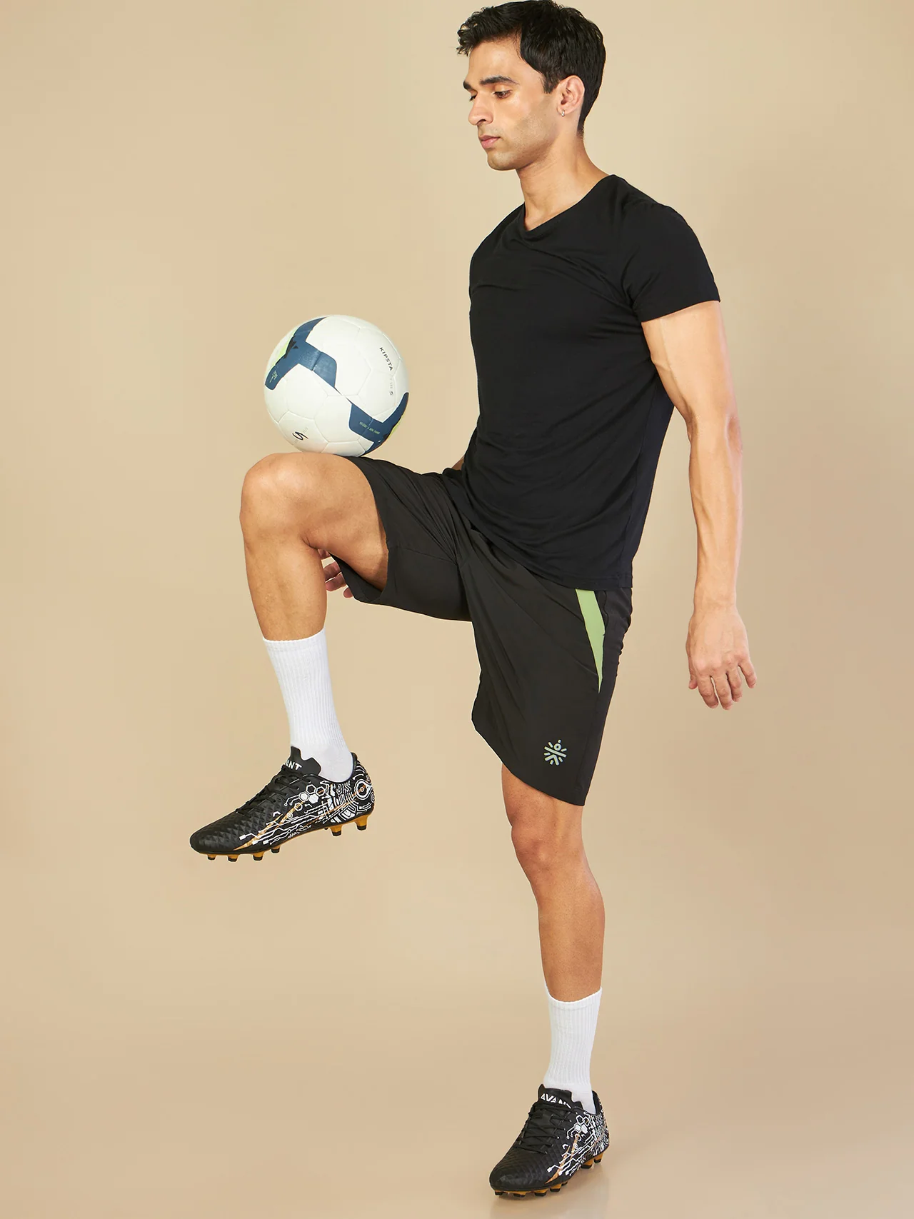 Avant Men's HustleX Football Shoes - Black - Image 7