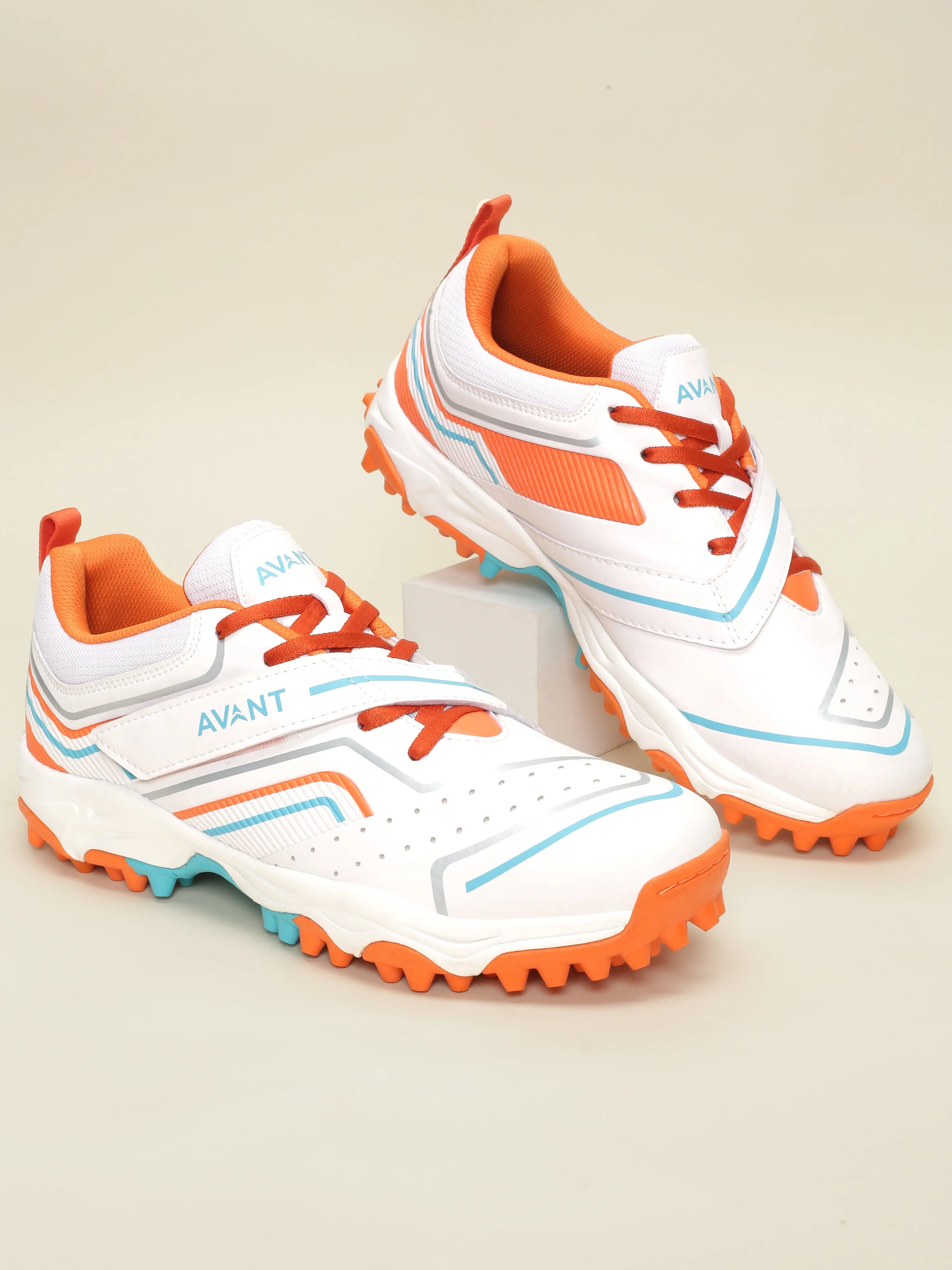 Avant Men's Impact Cricket Shoes - White/Orange - Image 3