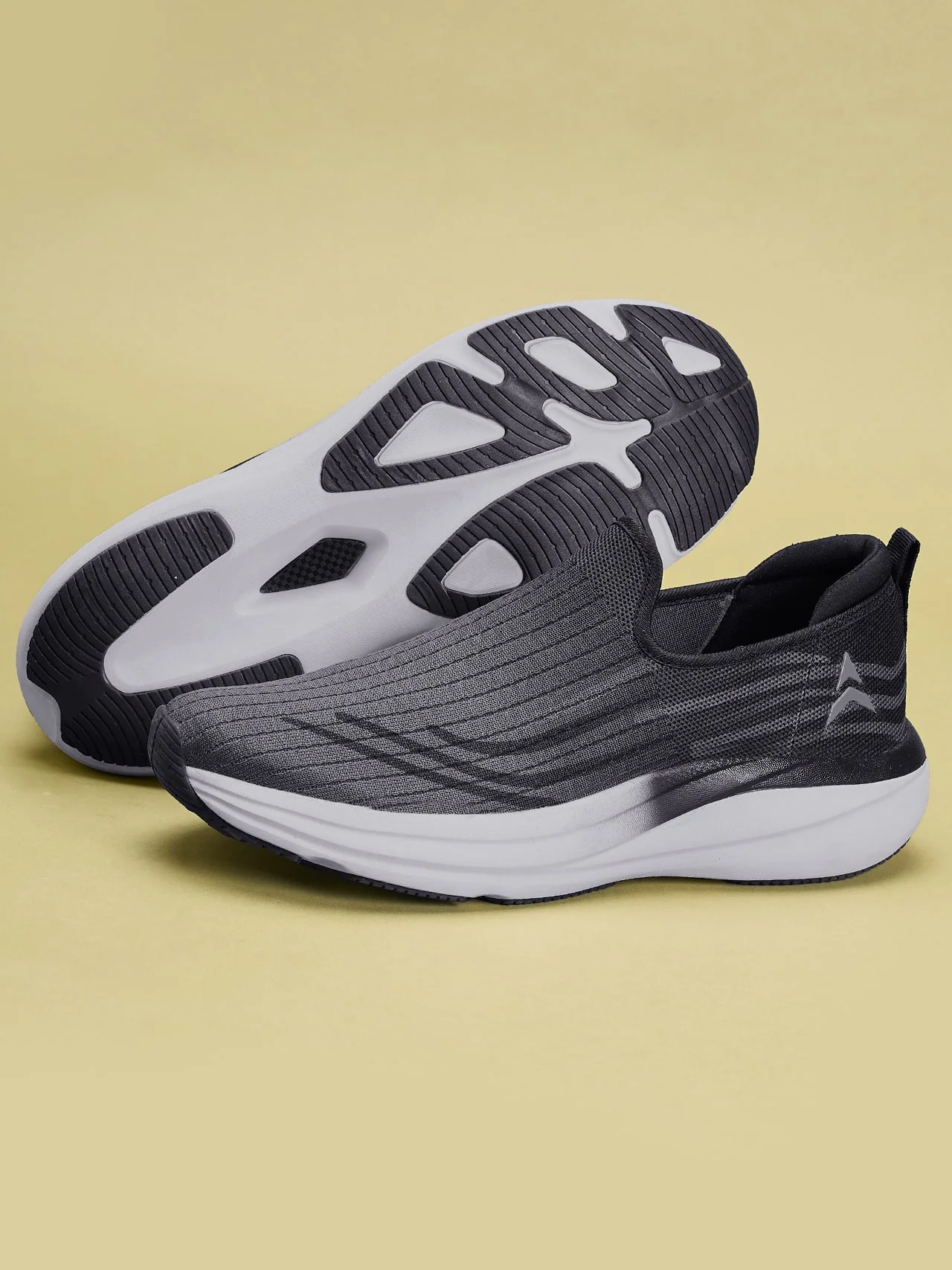Avant Men's Lujo Slip-On Walking Shoes-D.Grey - Image 6
