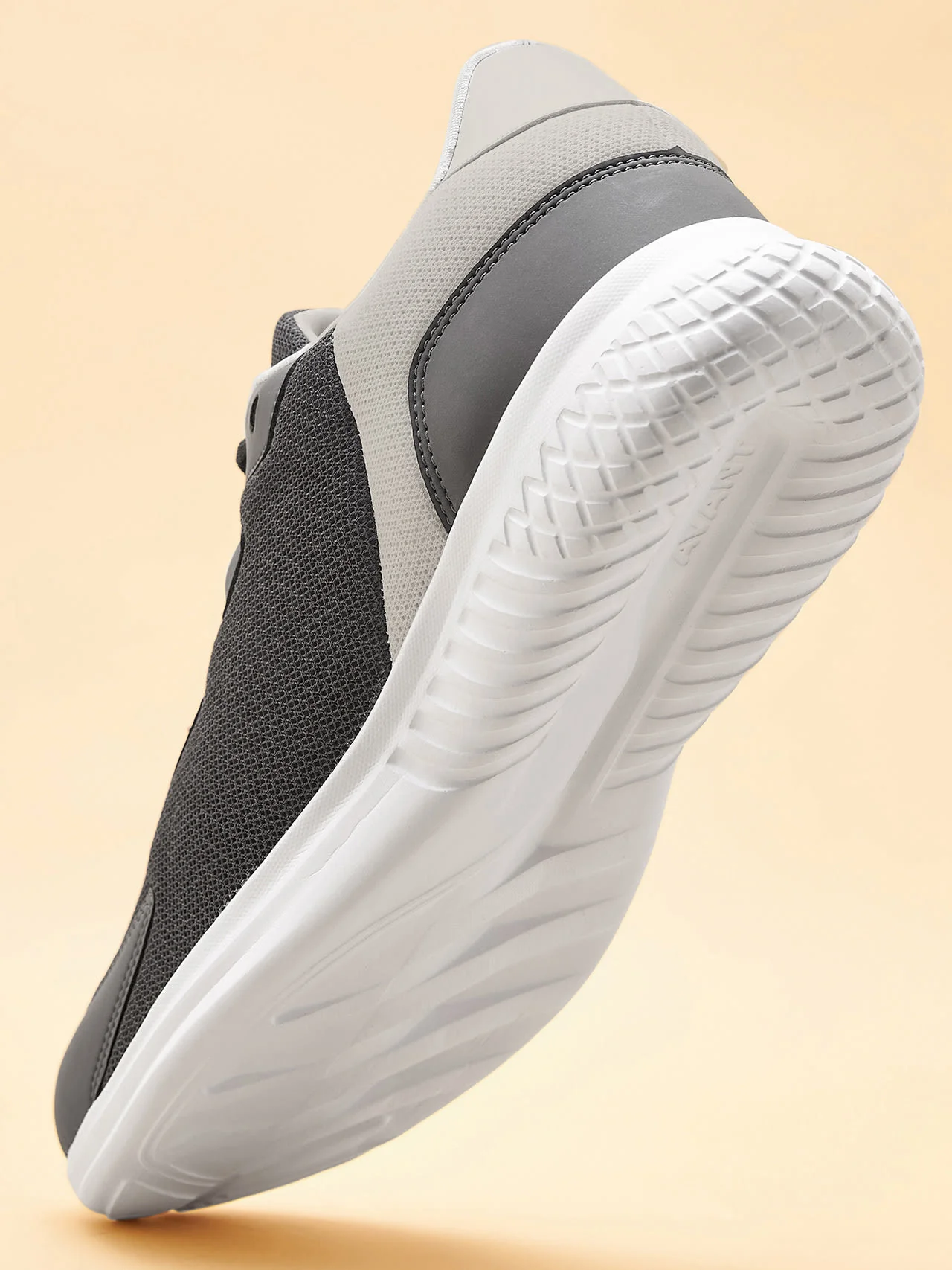 Avant Men's Luxe Walking Shoes-D.Grey/White - Image 9