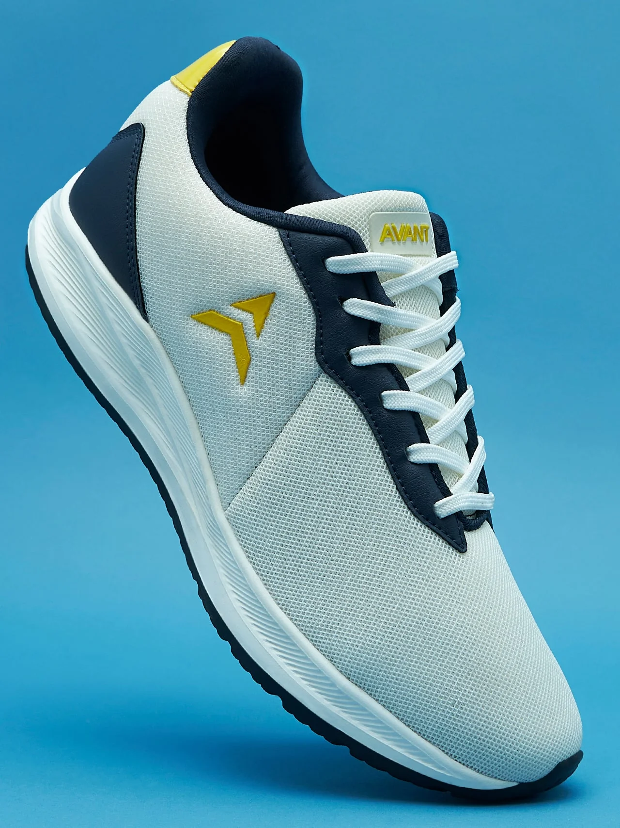 Avant Men's Mach Walking Shoes-White/Navy - Image 4