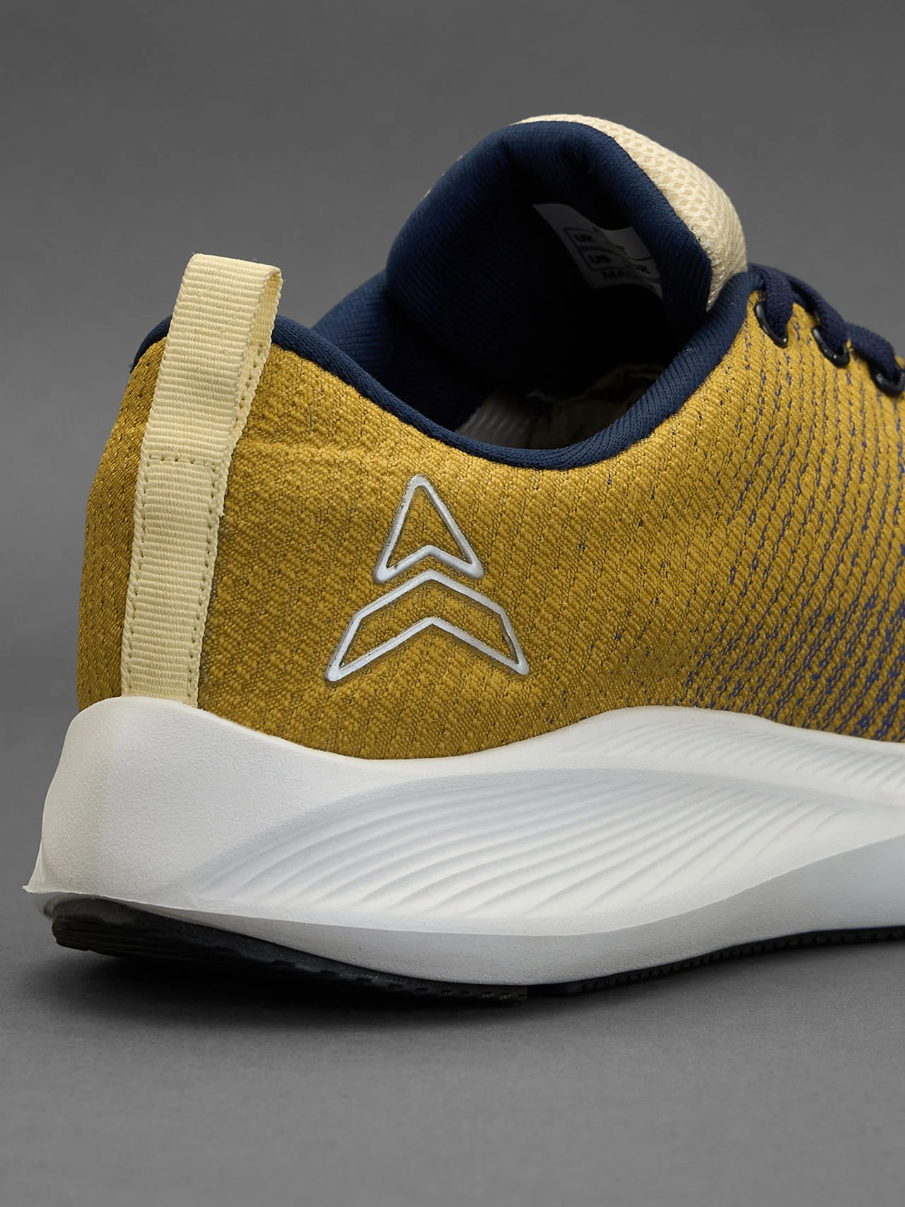 Avant Men's Matrix Running Shoes-Gold/Blue - Image 10