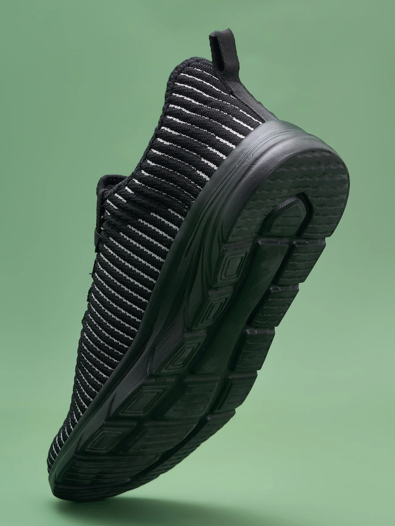 Avant Men's Maze On Walking shoes- Black - Image 10