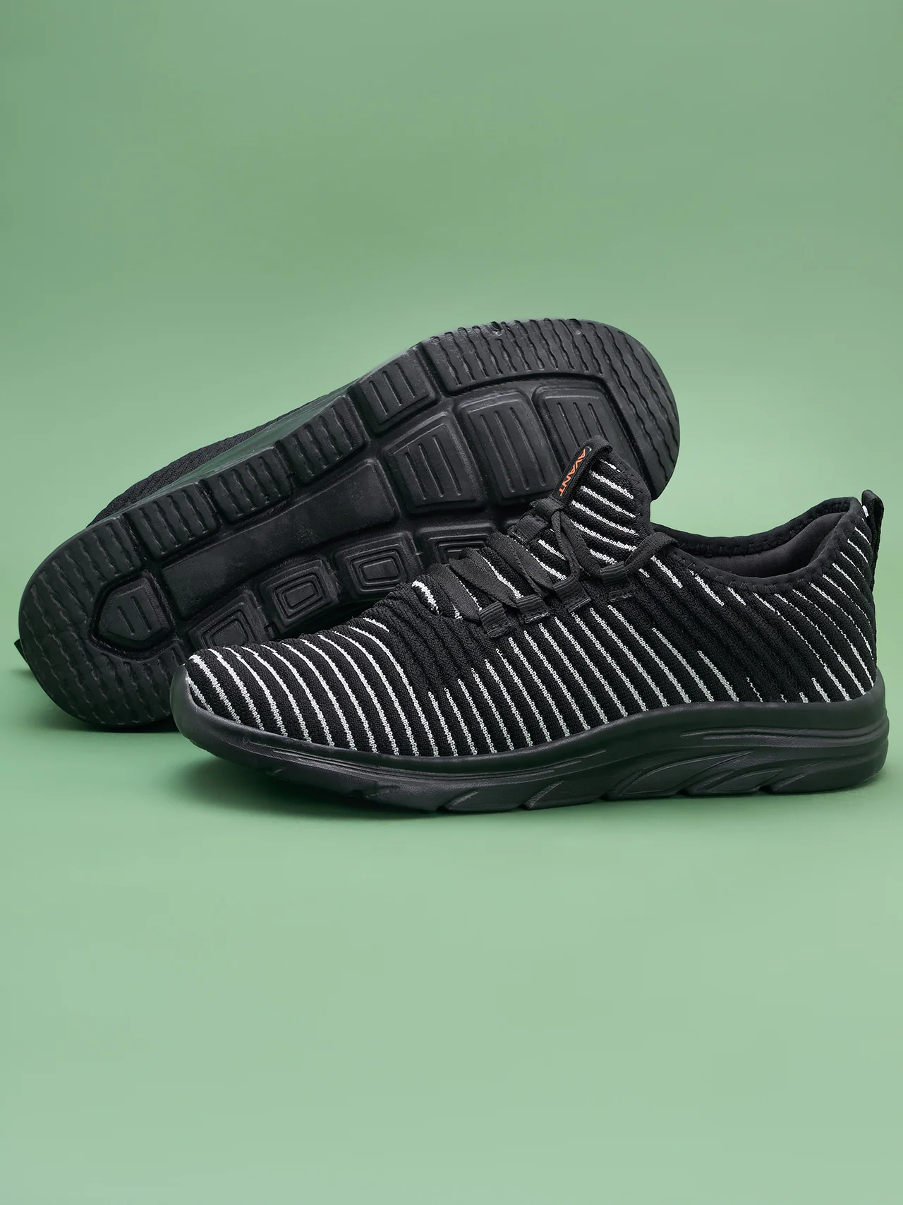 Avant Men's Maze On Walking shoes- Black - Image 8
