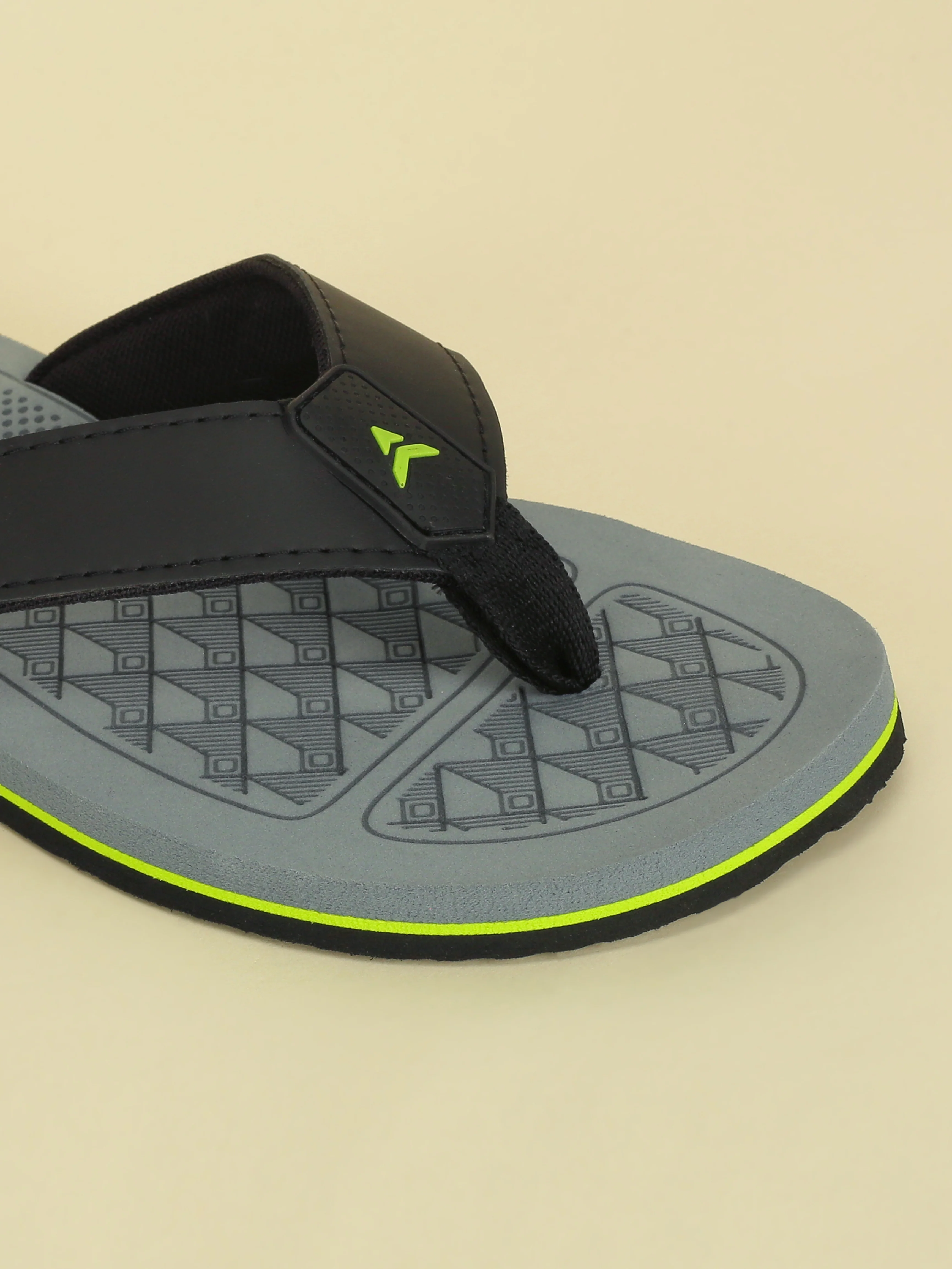 Avant Men's Milo Flip Flops - Grey - Image 6