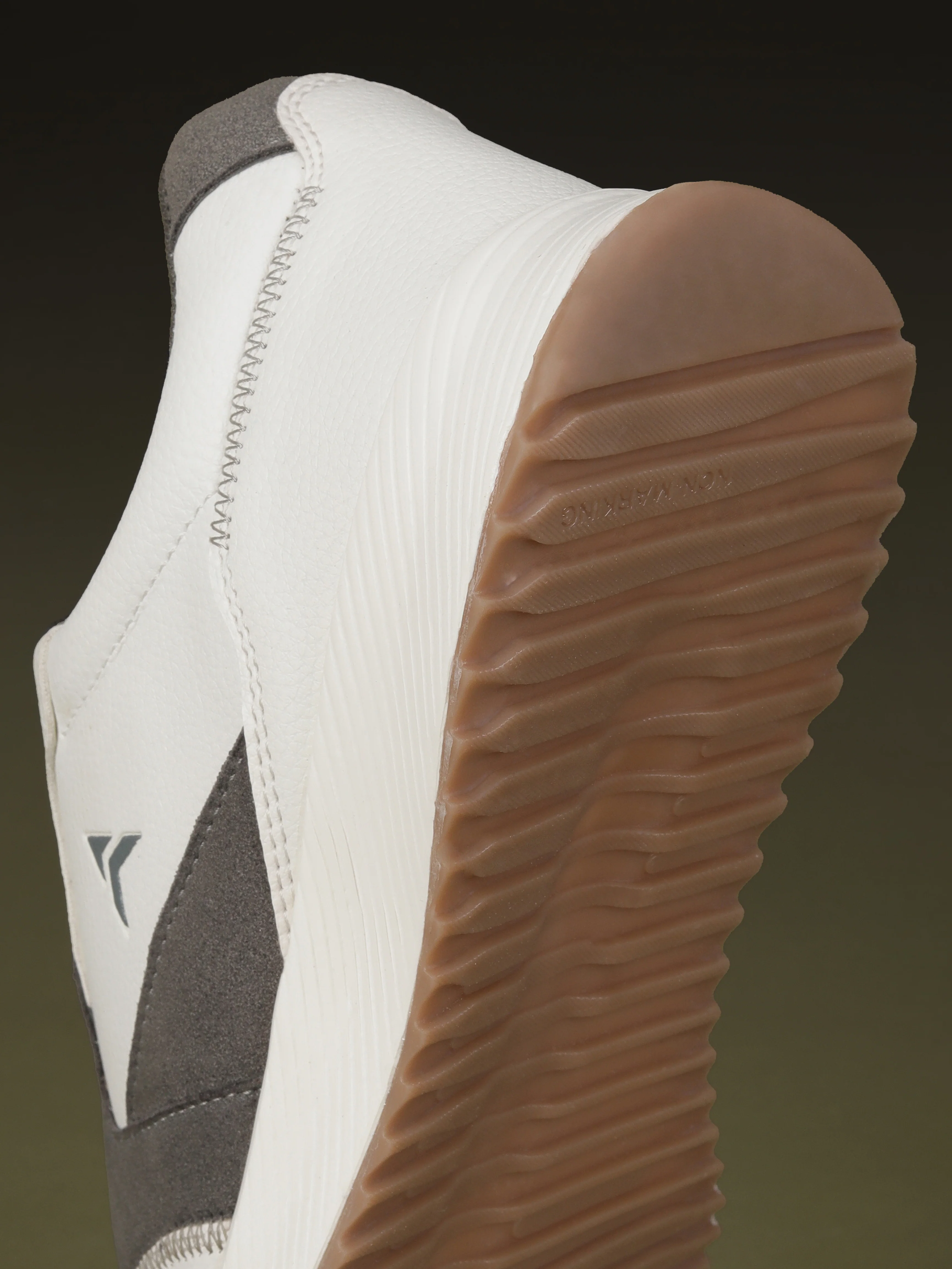 Avant Men's MotionCore Running Shoes - White/Grey - Image 12