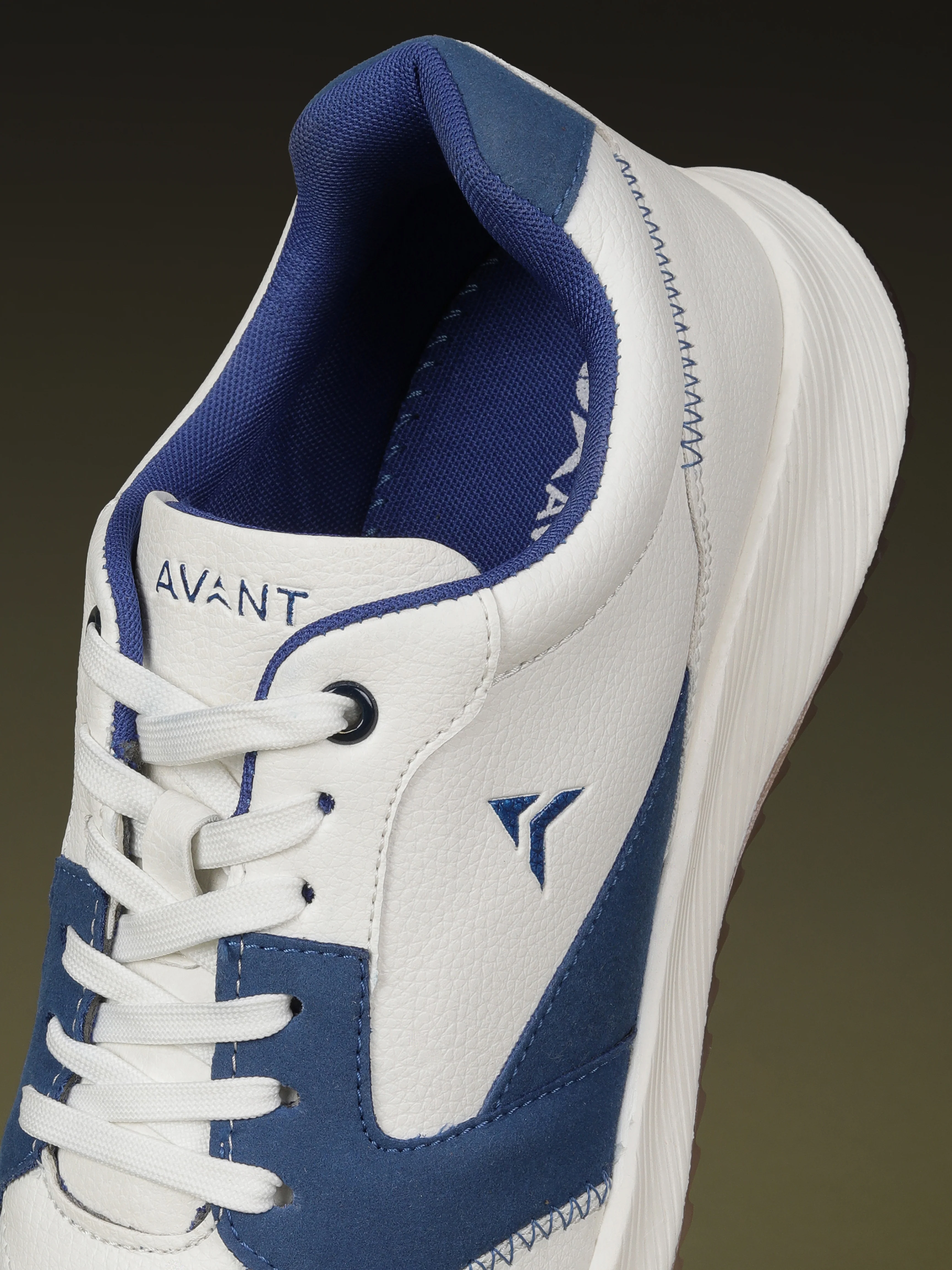 Avant Men's MotionCore Running Shoes - White/Royal Blue - Image 11