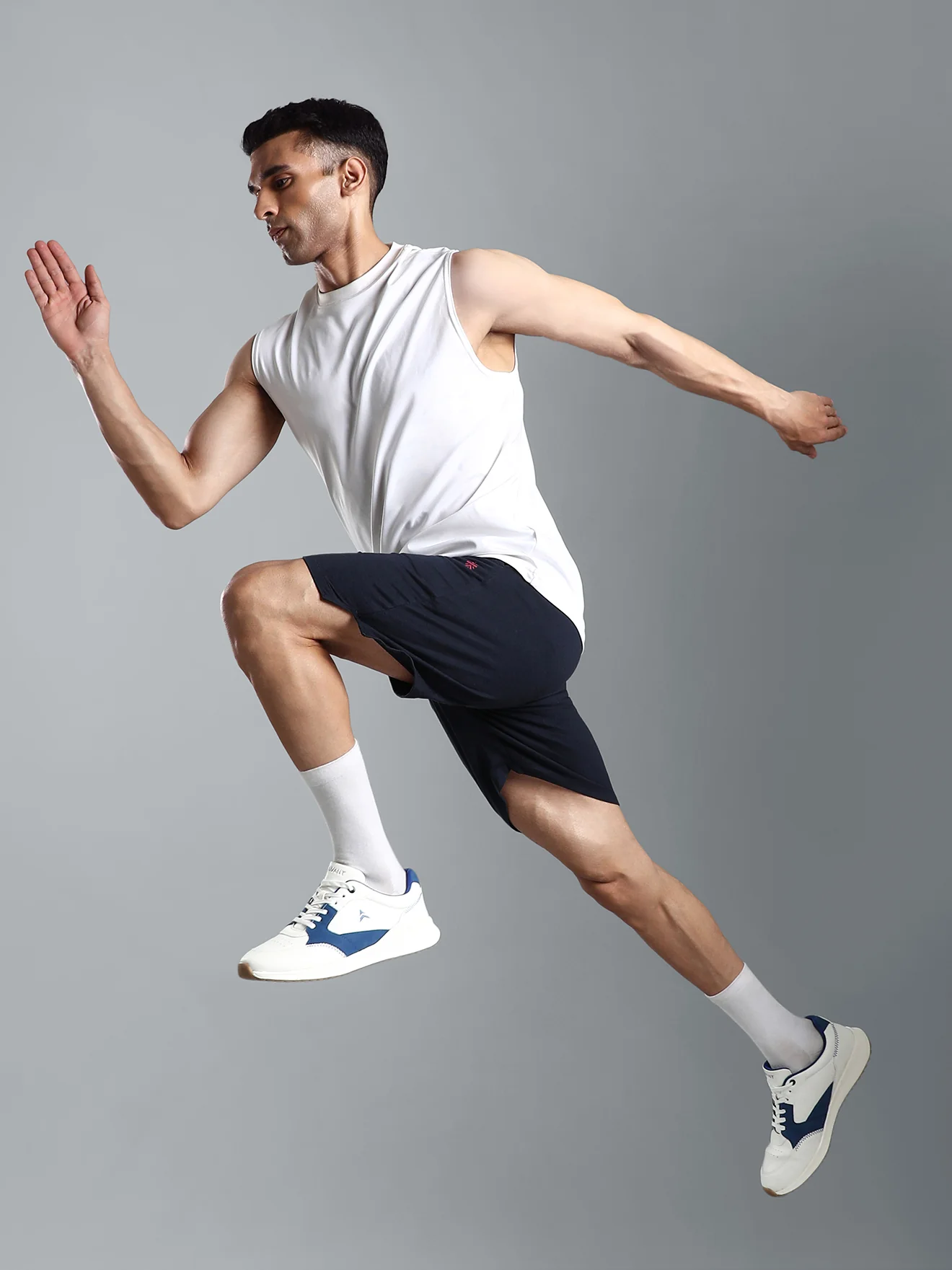 Avant Men's MotionCore Running Shoes - White/Royal Blue - Image 2
