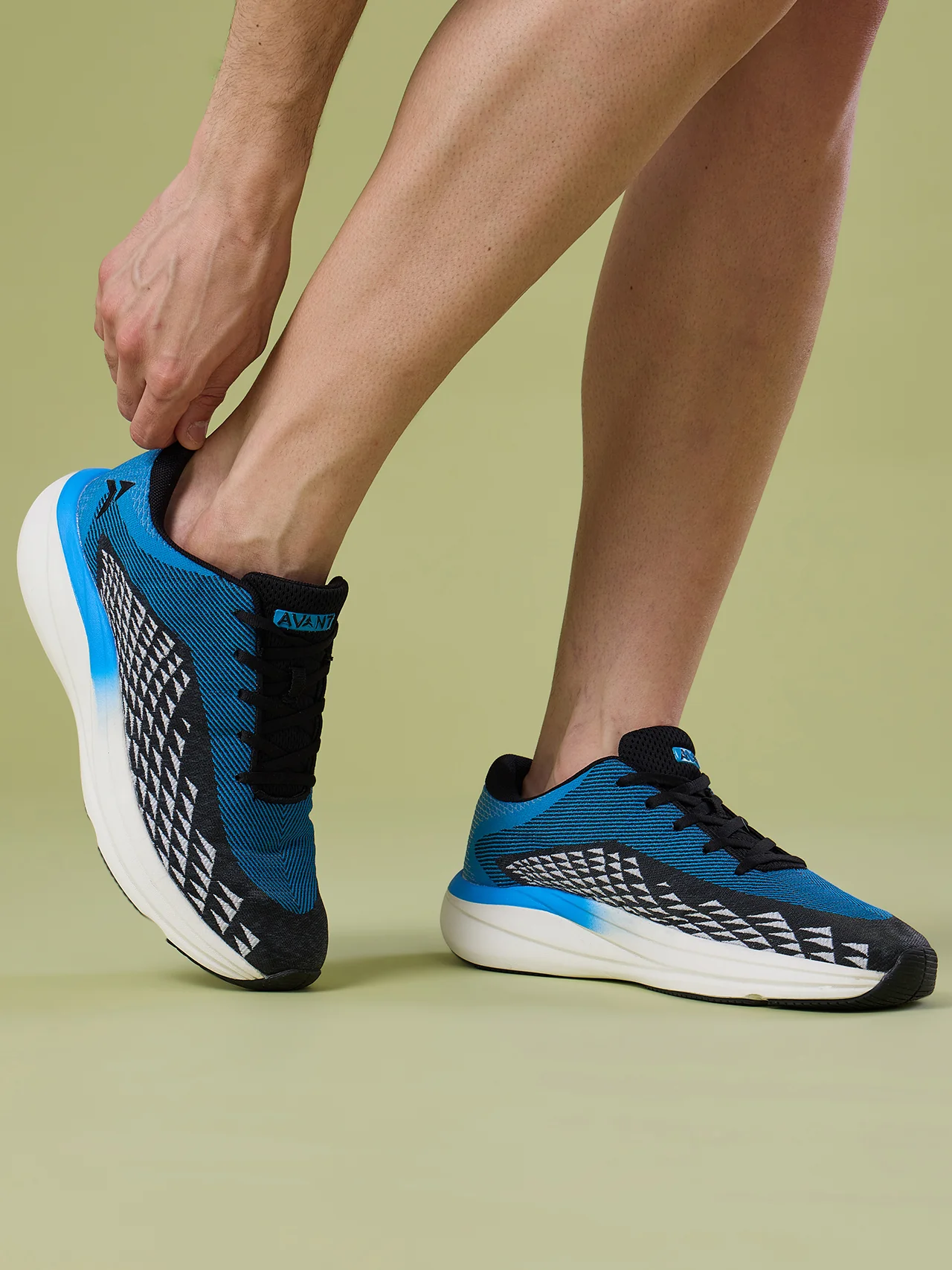 Avant Men's Neptune Running Shoes - Blue/Black - Image 2