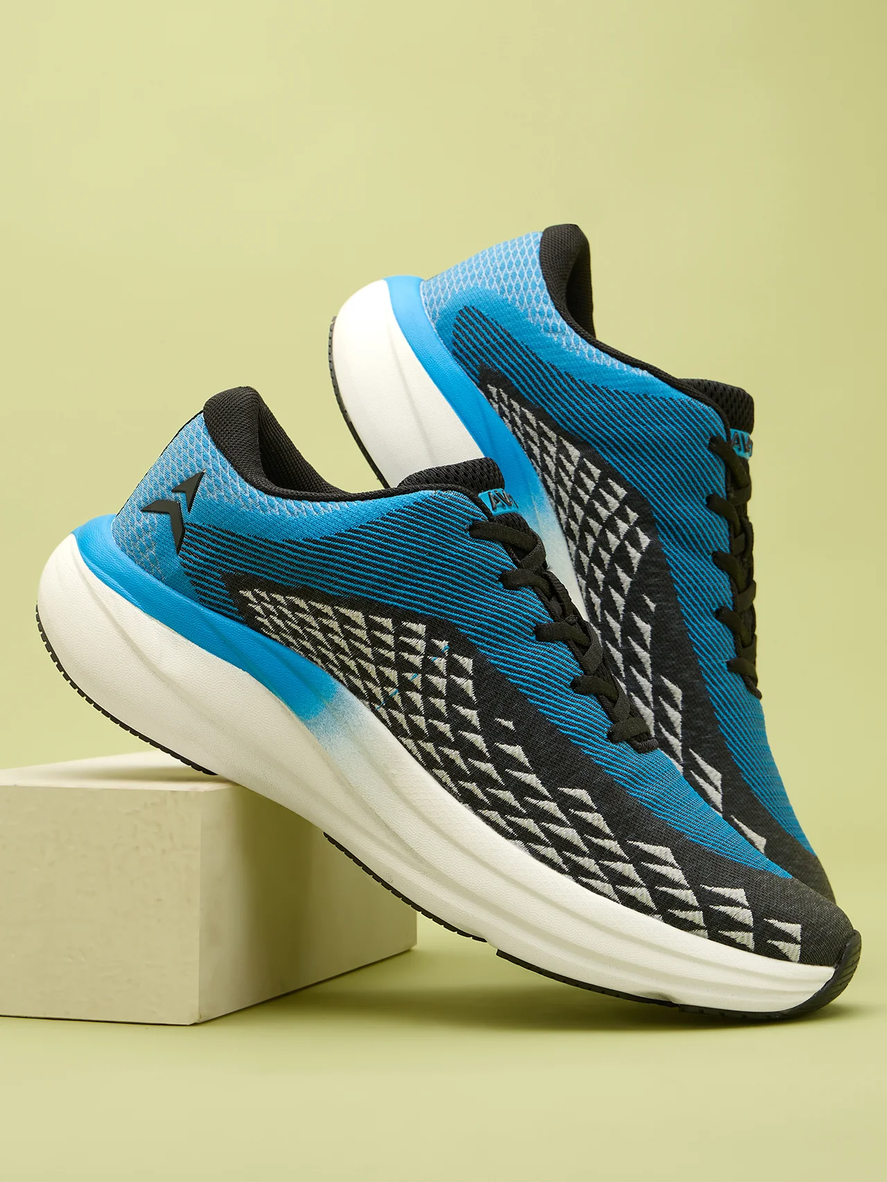 Avant Men's Neptune Running Shoes - Blue/Black - Image 3