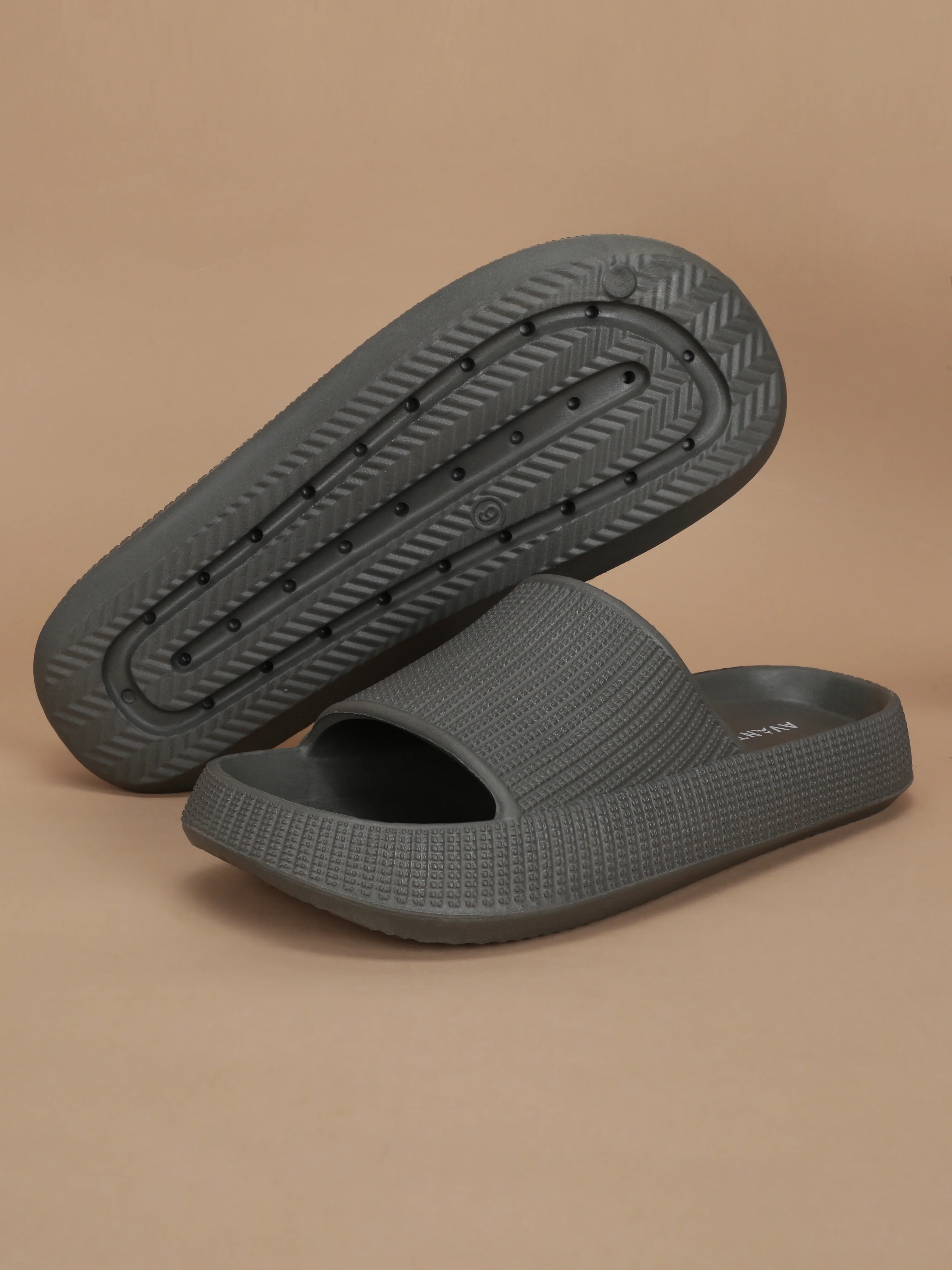 Avant Men's Nox Sliders - Grey - Image 11