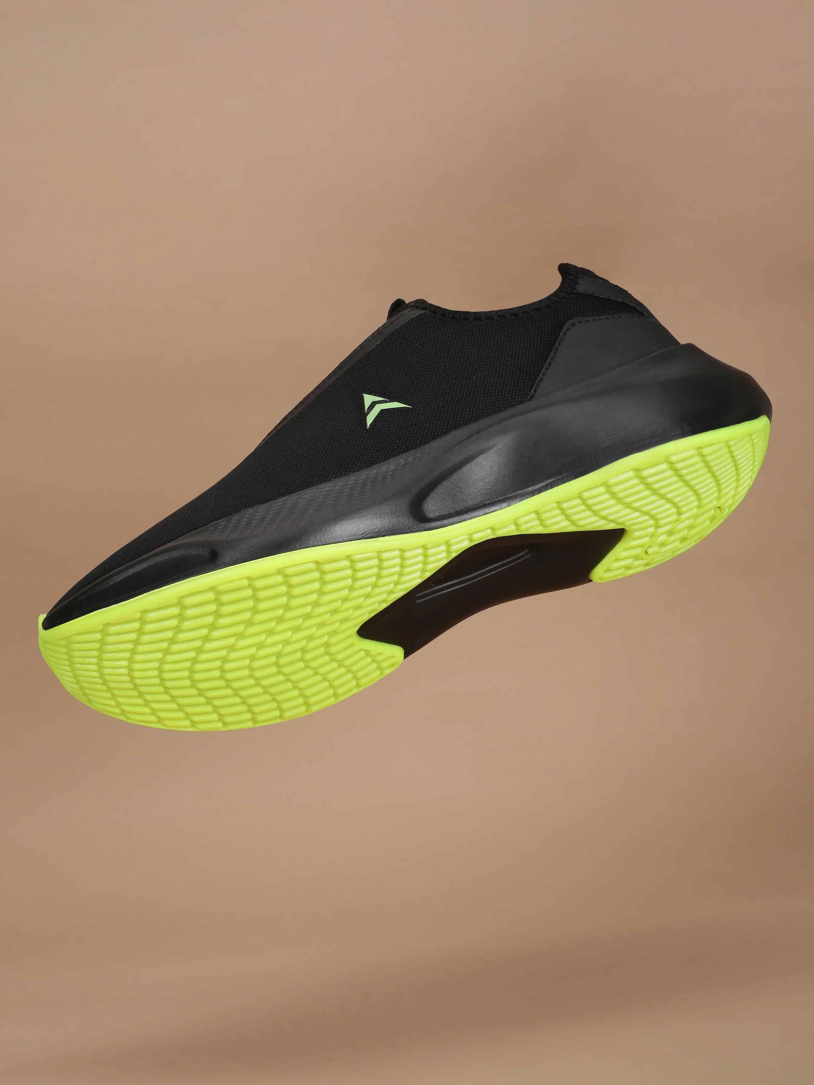 Avant Men's OneGo Slip-On Shoes - Black/Lemon - Image 10