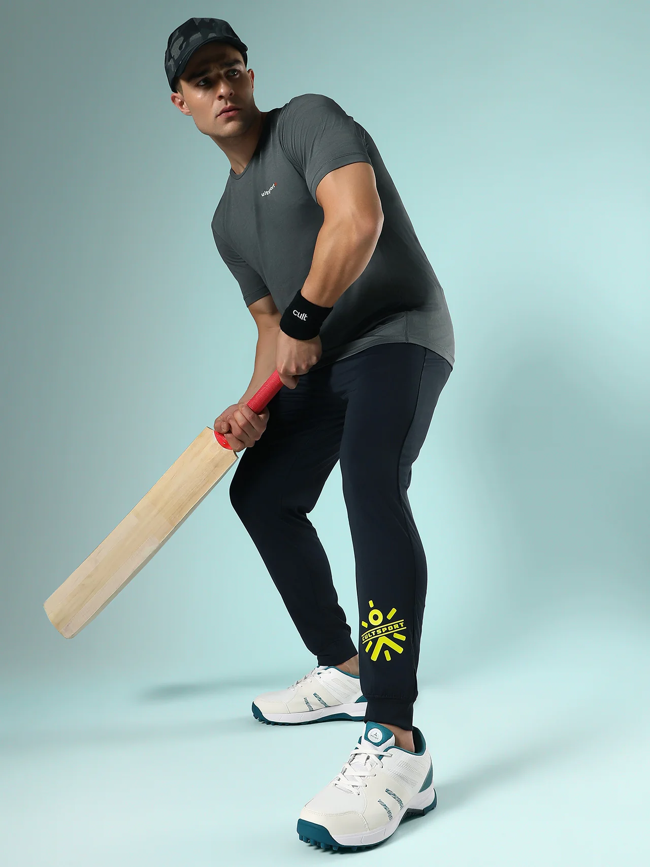 Avant Men's Outfield Cricket Shoes - White/Teal - Image 6