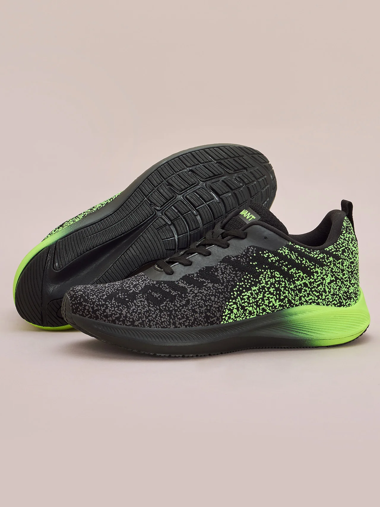 Avant Men's Pebble Running Shoes - Black/Green - Image 4