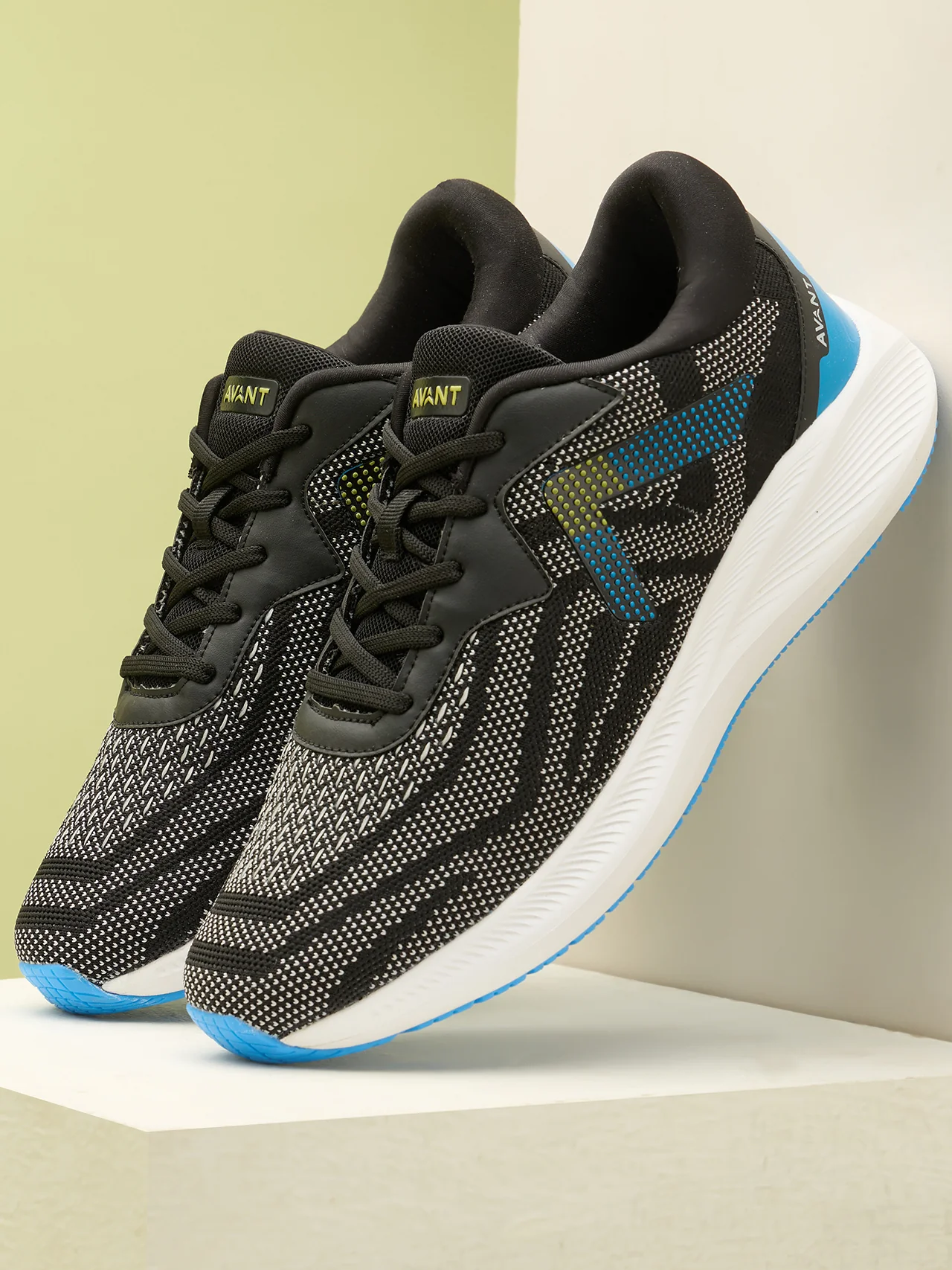 Avant Men's Pentagon Running Shoes - Black - Image 10