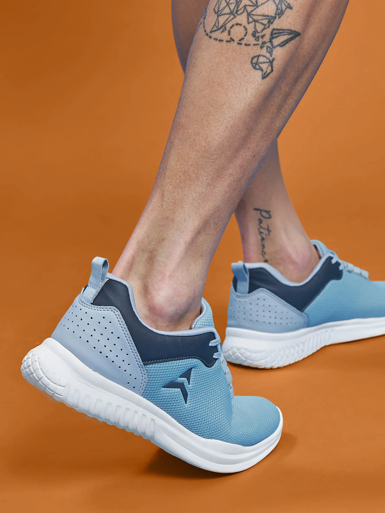 Avant Men's Pulse Walking Shoes-Ice Blue/Grey - Image 6