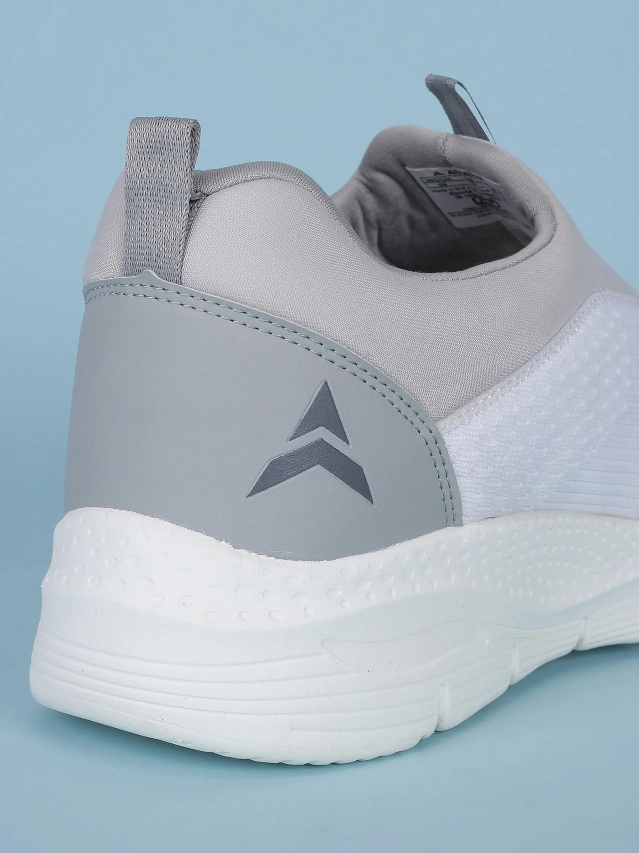 Avant Men's Sigma Slip on Walking Shoes - White - Image 9