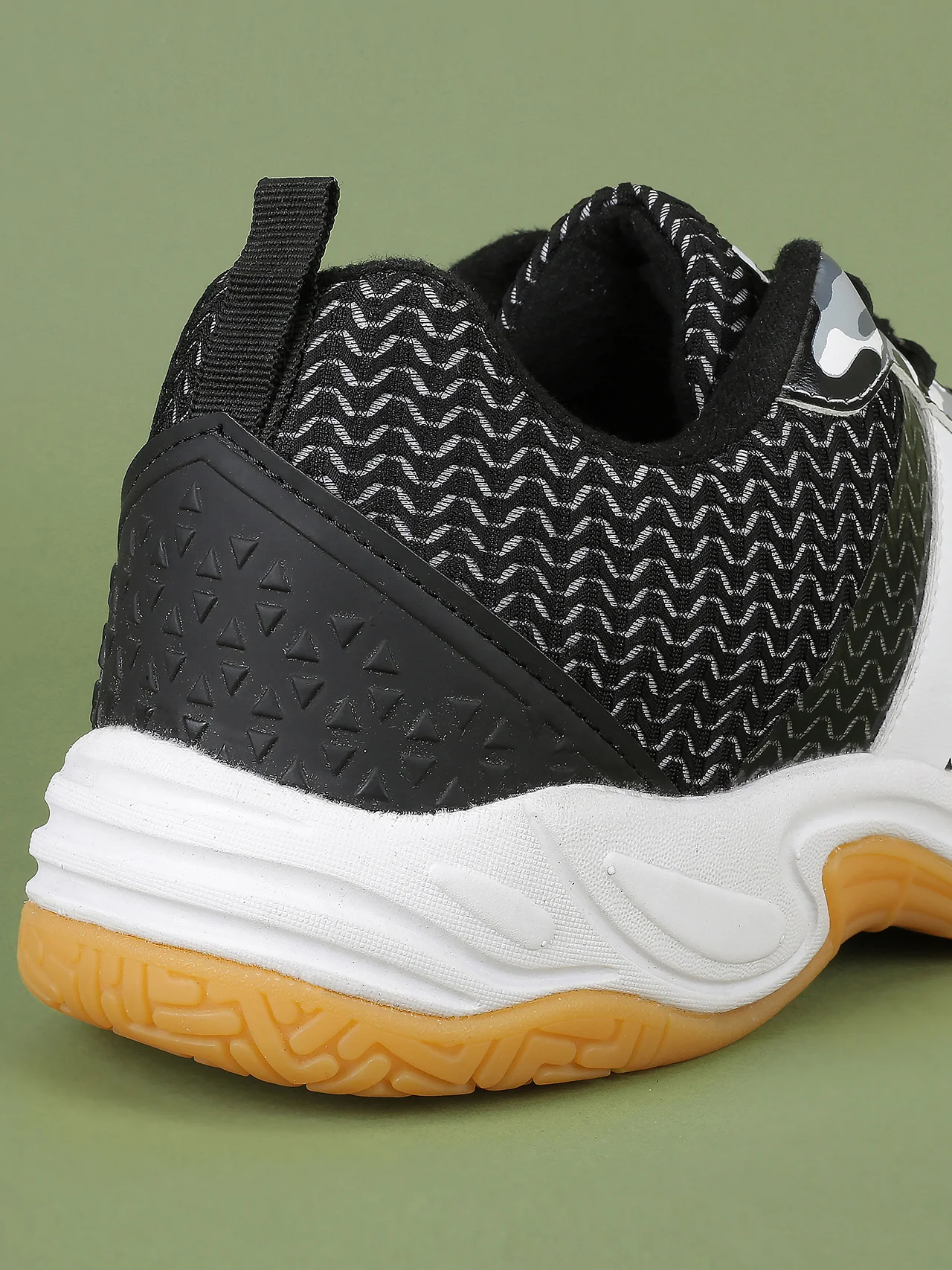 Avant Men's Smash Badminton Shoes - Black/White - Image 8