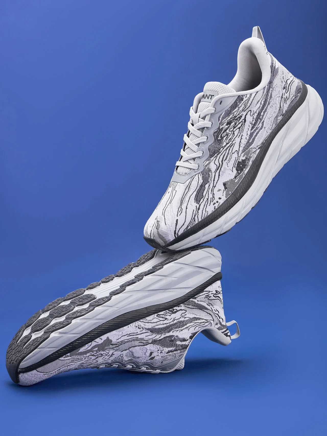 Avant Men's Storm Running Shoes- Grey/Black - Image 10