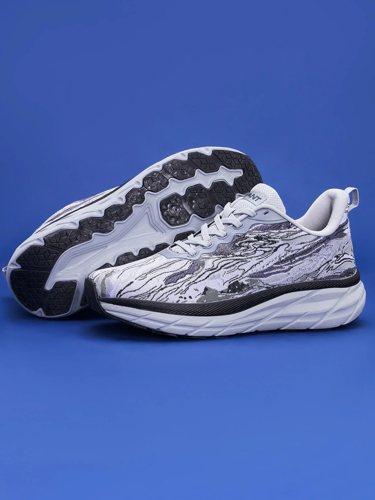 Avant Men's Storm Running Shoes- Grey/Black - Image 7