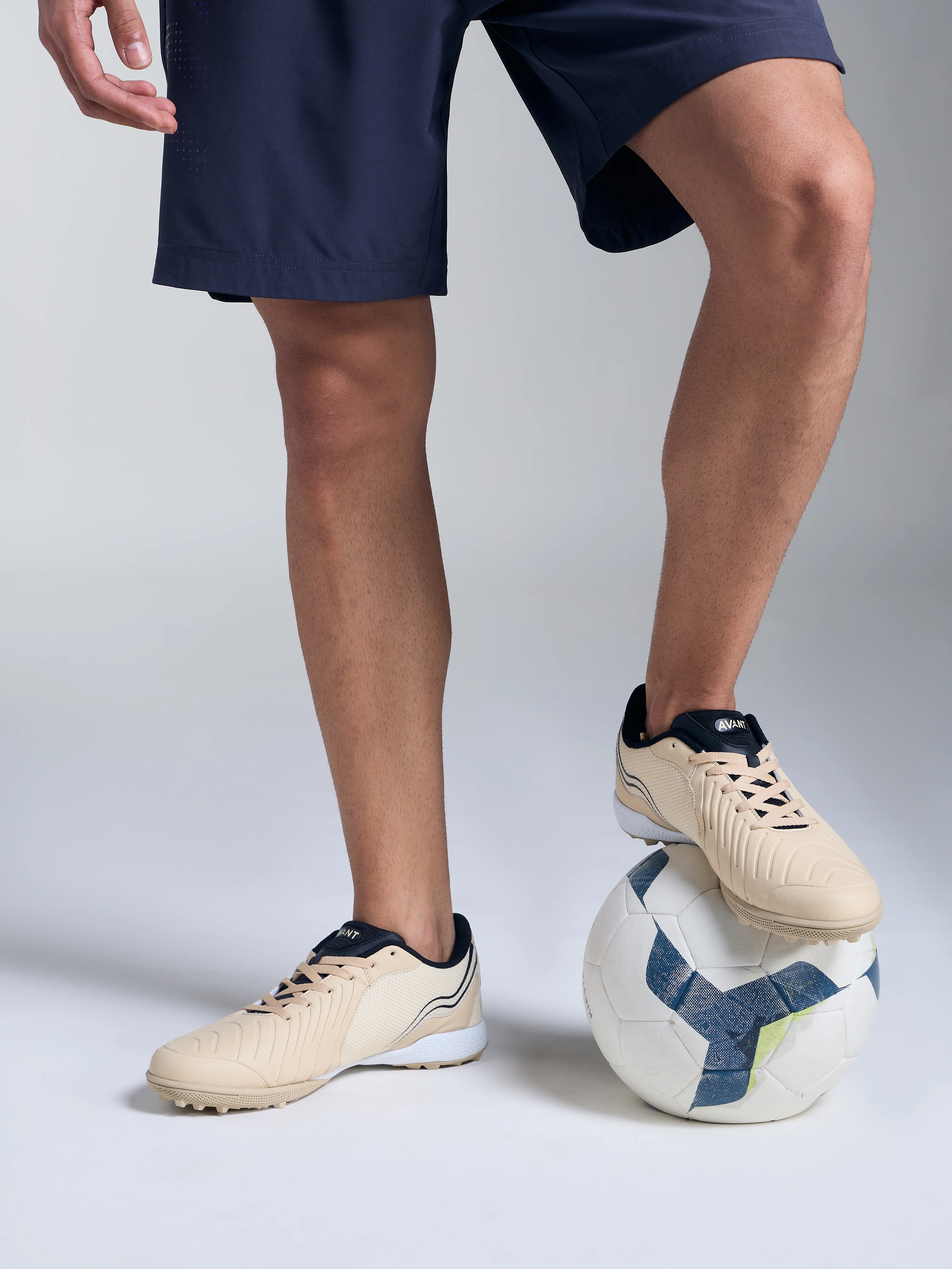 Avant Men's Streamline Turf Shoes - Beige - Image 6