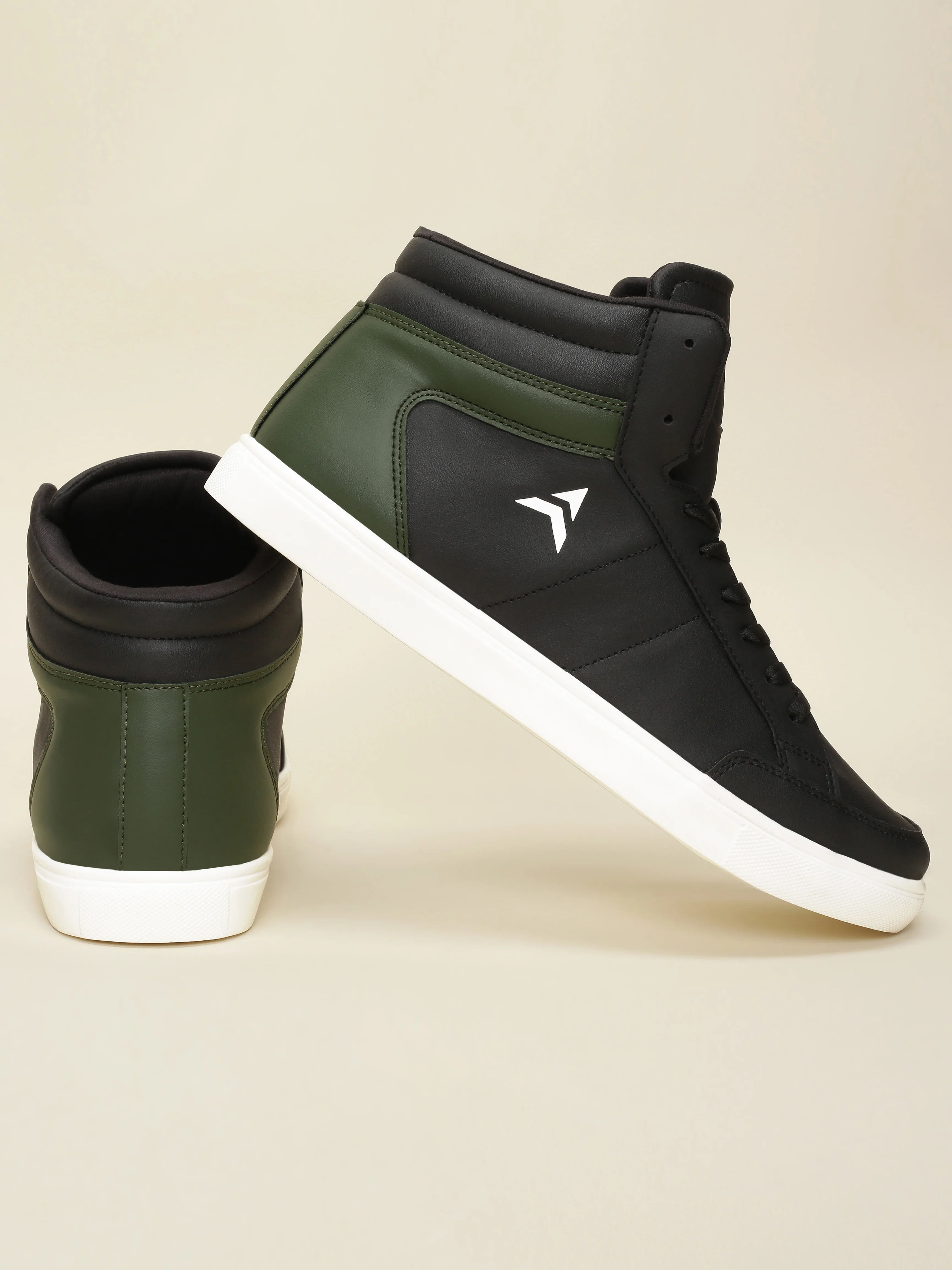 Avant Men's Stride Sneakers - Black/Green - Image 10