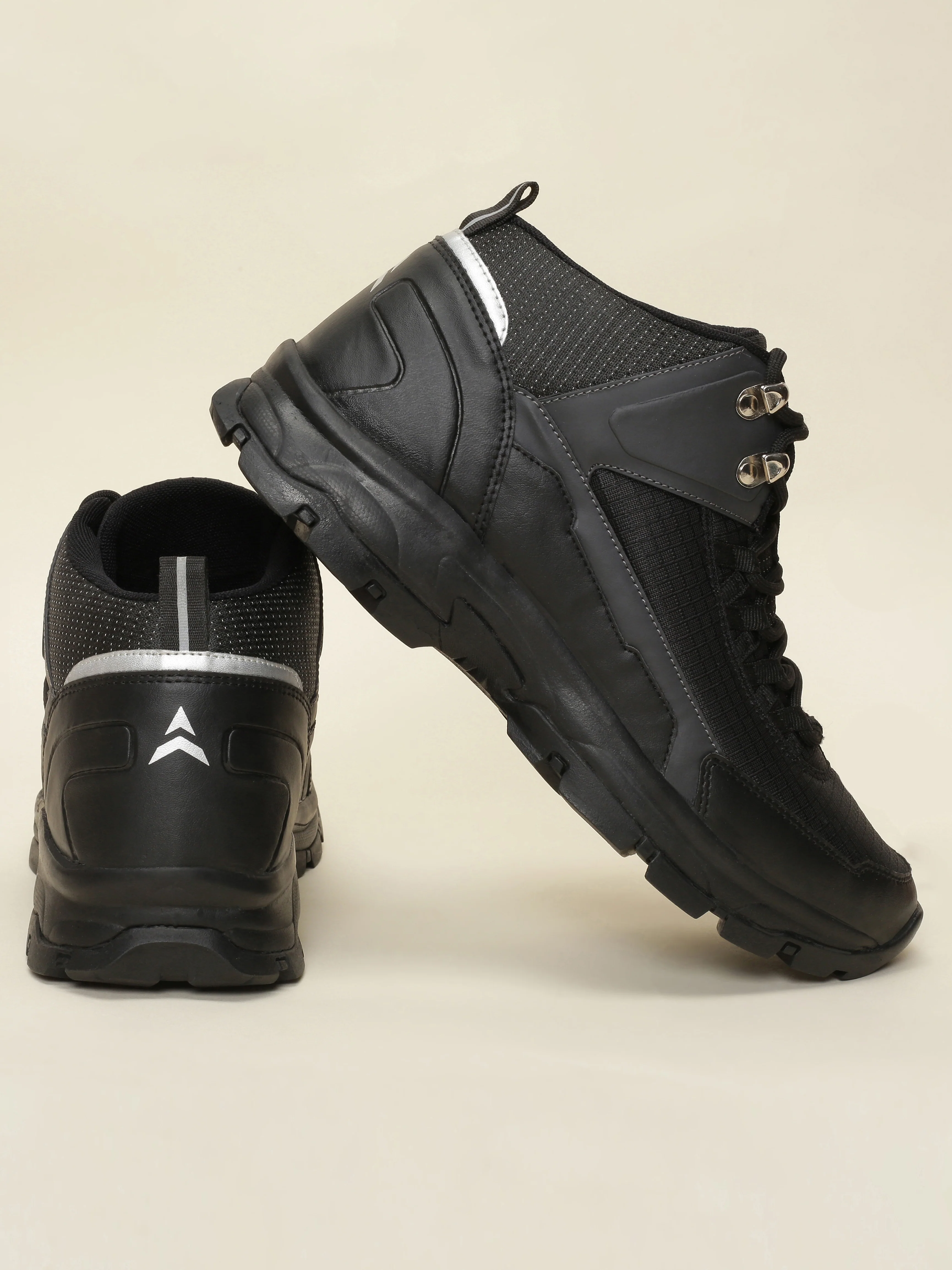 Avant Men's TerraTread Outdoor Shoes - Black - Image 10