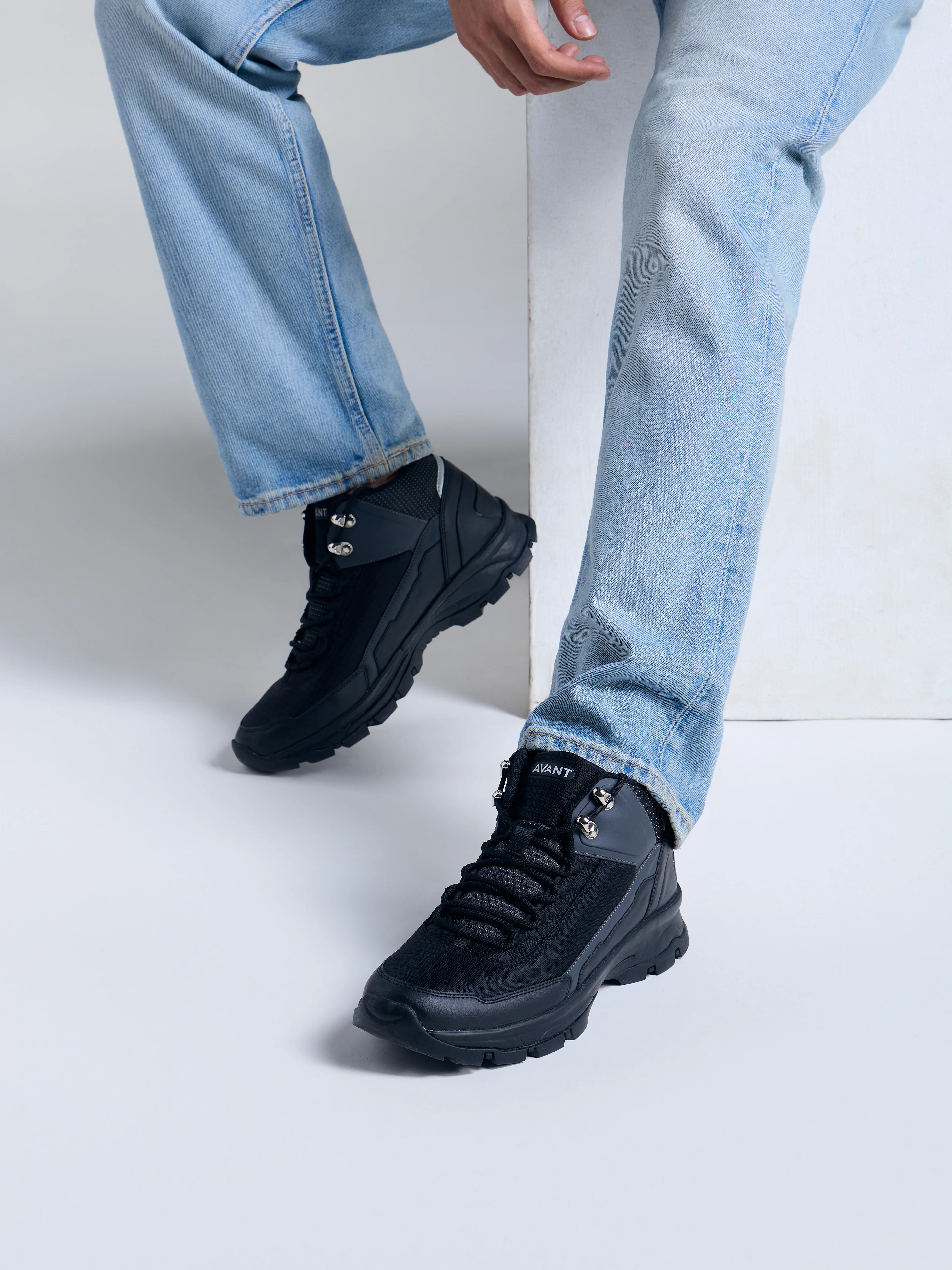 Avant Men's TerraTread Outdoor Shoes - Black - Image 6