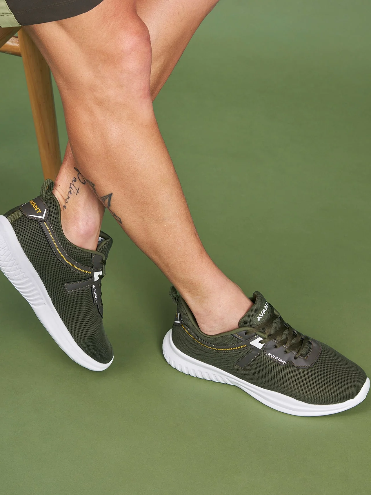 Avant Men's Trace Walking Shoes-Olive - Image 6